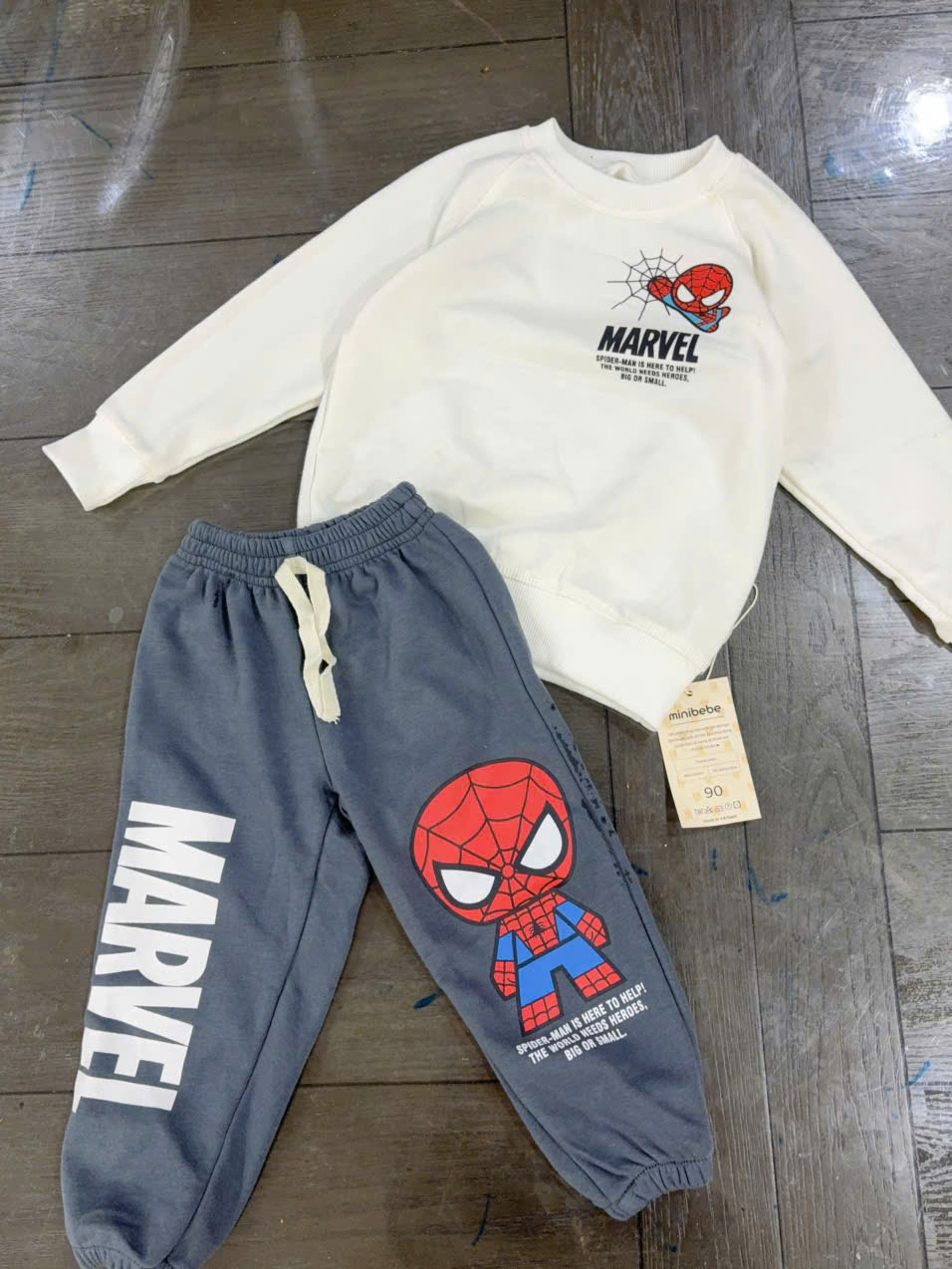 A345 - SET ÁO NHỆN TRẮNG SUPER HERO QUẦN GHI XANH