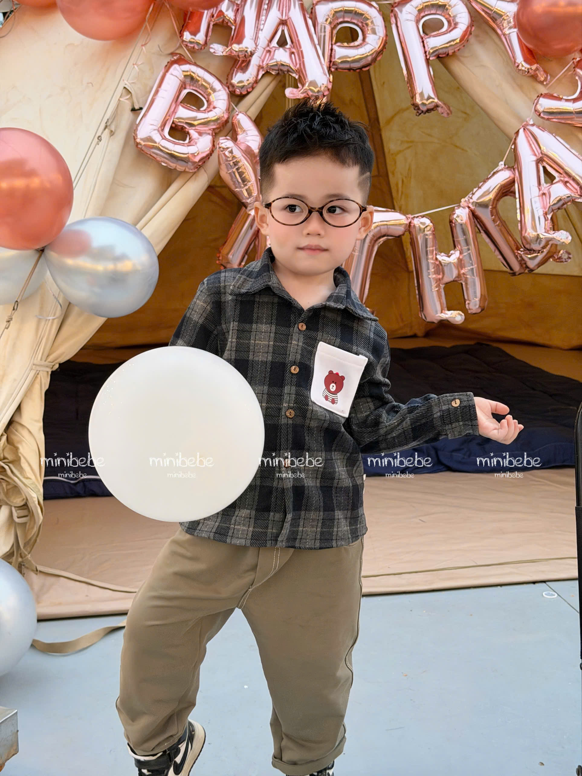 B121 - SET ÁO SƠ MI CARO UMI DẠ QUẦN GIẢ JEAN MÀU KAKI