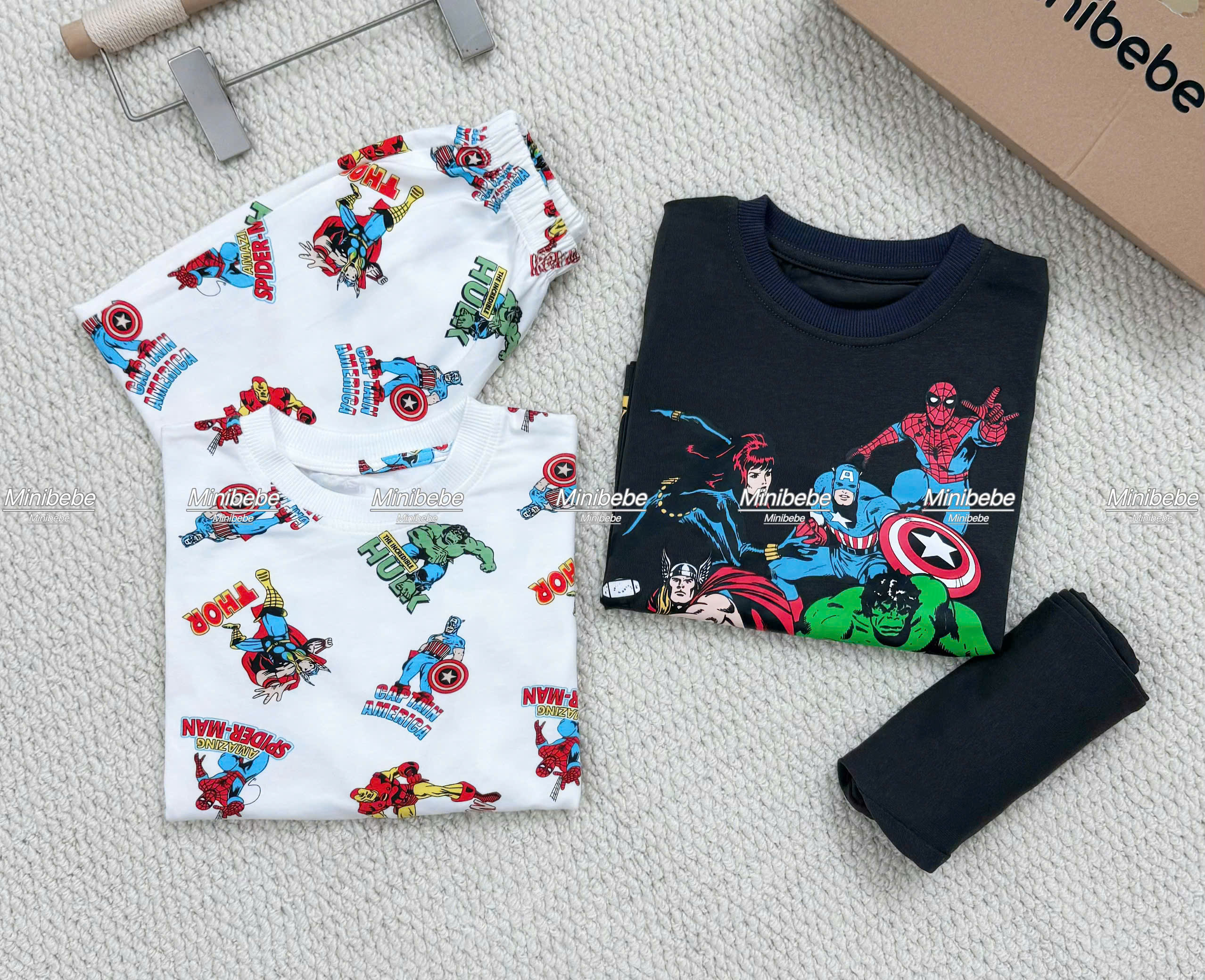 B151 - SET 2 BỘ SIÊU ANH HÙNG ĐEN TRẮNG