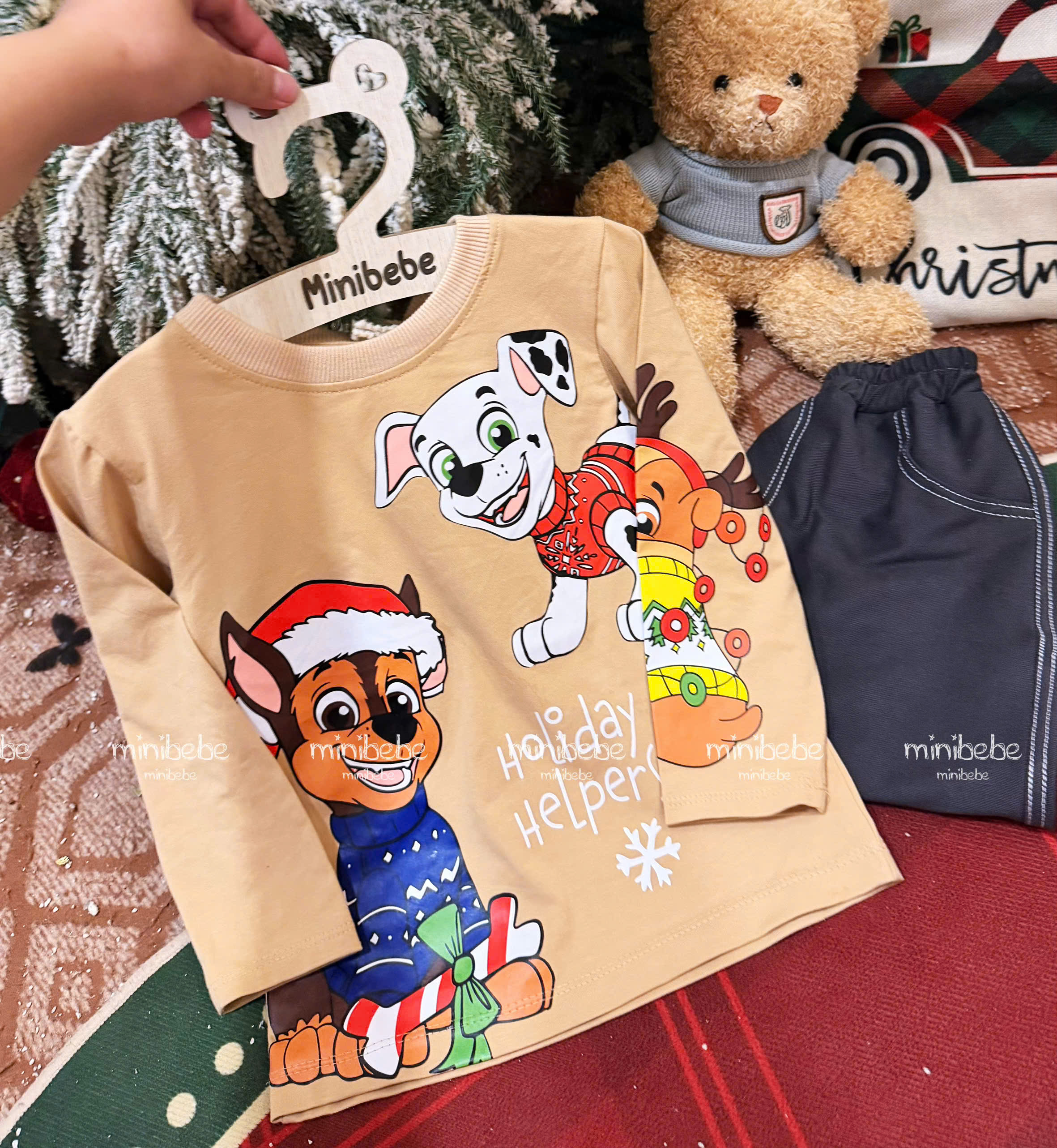 B332 - BỘ CHÓ CỨU HỘ HOLIDAY