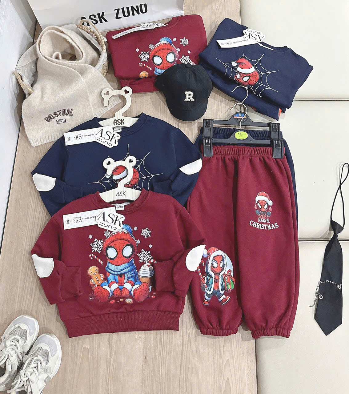 XẢ B413 - SET BỘ NGƯỜI NHỆN MERRY CHRISTMAS