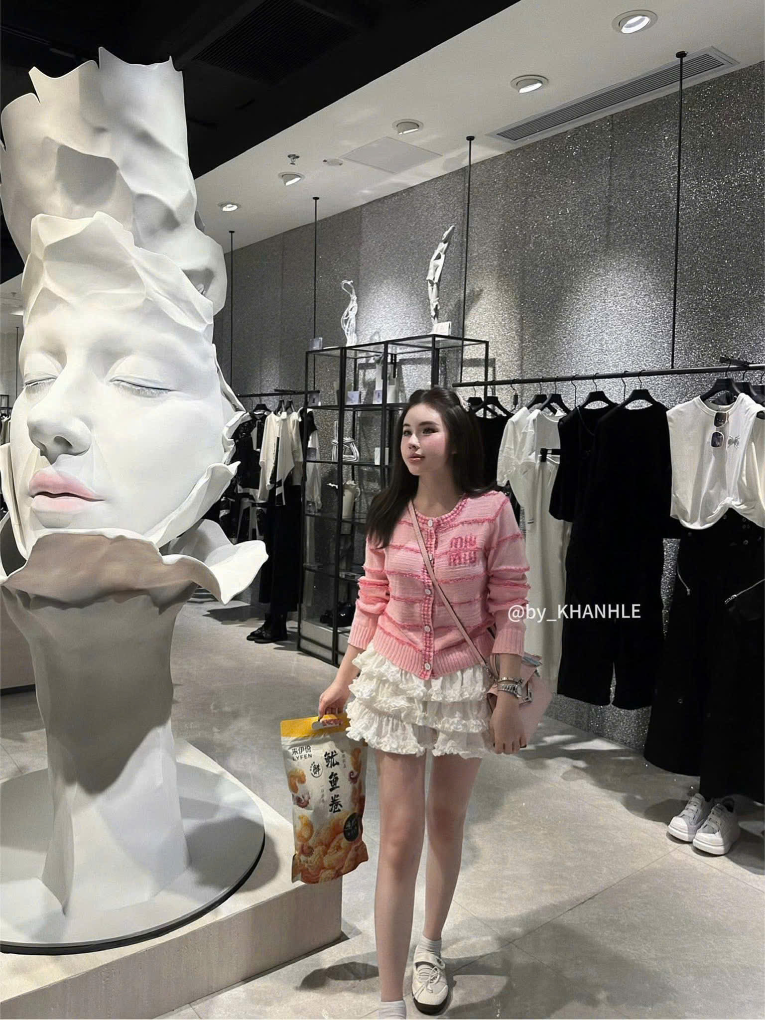XẢ B500 - ÁO LEN MIU.M DÁNG CADIGAN TONE HỒNG