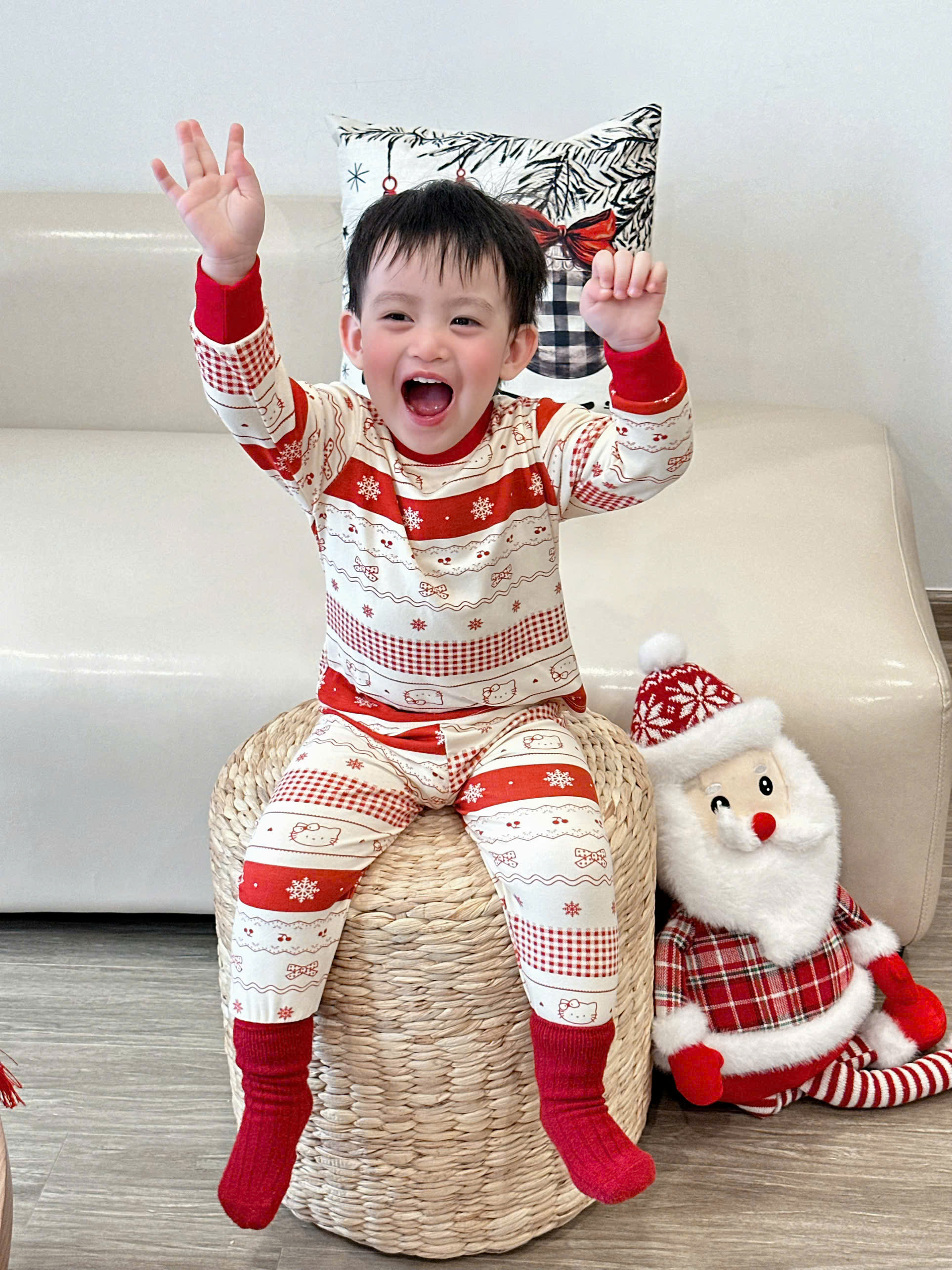 B520 - SET BỘ ZIP NOEL BÔNG TUYẾT KITTY PHỐI BE ĐỎ