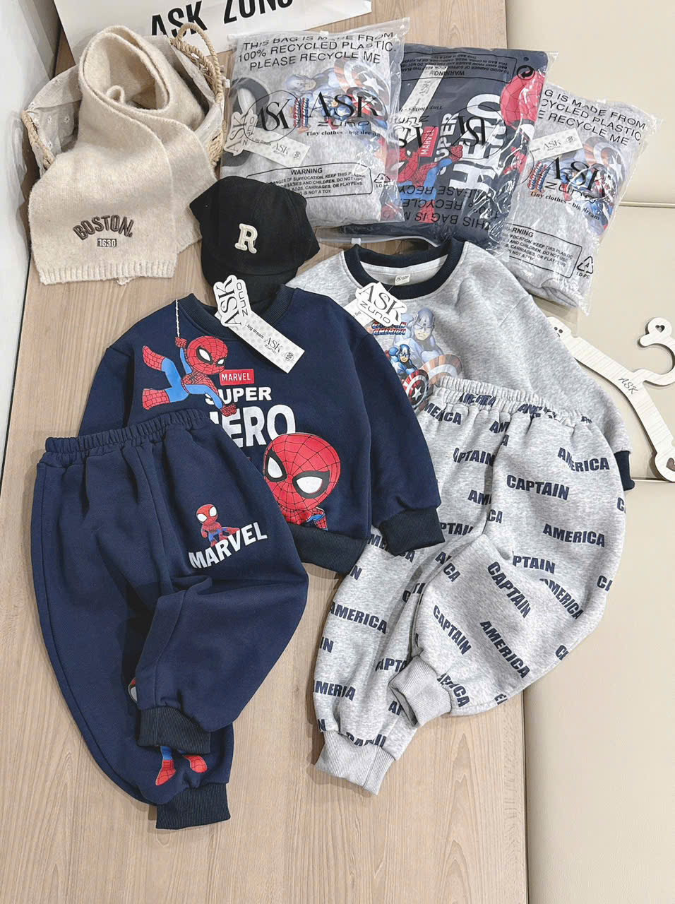 XẢ B620 - SET BỘ MARVEL SUPER HERO NHỆN THAN CAPTAIN GHI