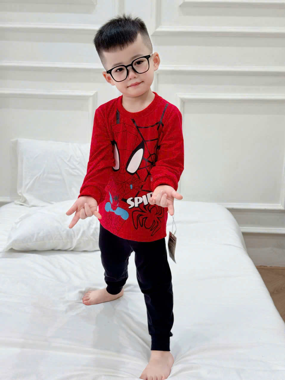 XẢ B770 - SET 2 BỘ NHỆN ĐỎ ĐEN ANH HÙNG AVENGER