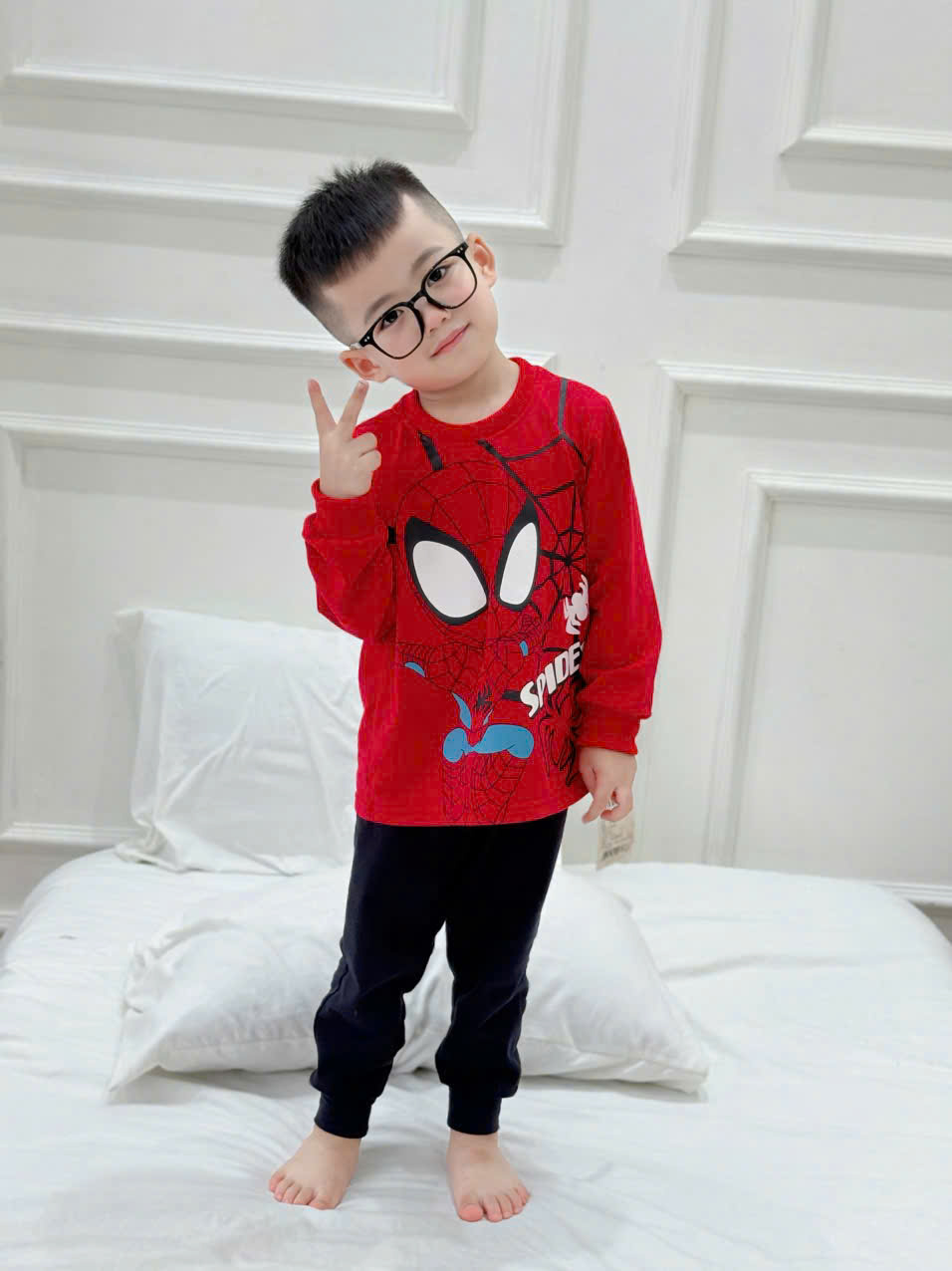 XẢ B770 - SET 2 BỘ NHỆN ĐỎ ĐEN ANH HÙNG AVENGER