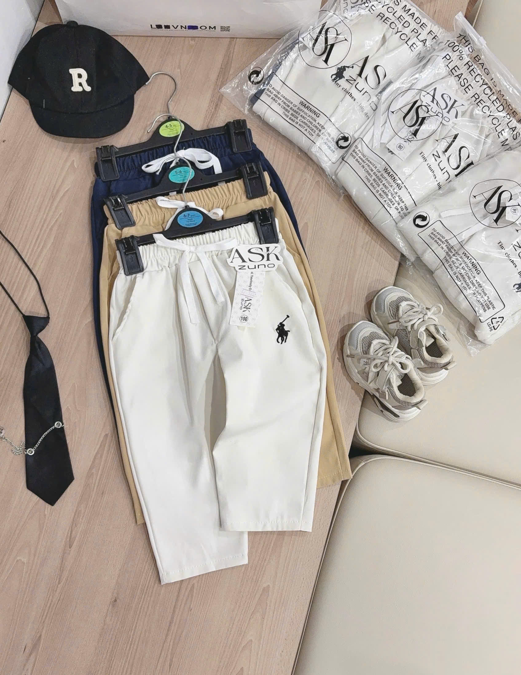 XẢ C328 - SET 3 QUẦN KAKI THÊU NGỰA TRẮNG THAN BE