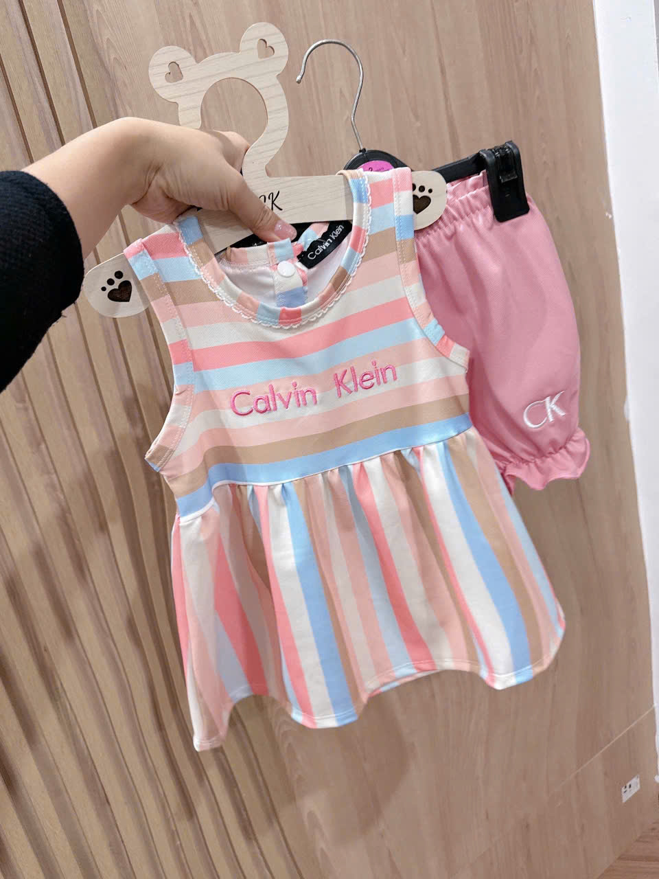 XẢ C330 - SET HỒNG ÁO SÁT NÁCH CK PASTEL QUẦN BO CHUN