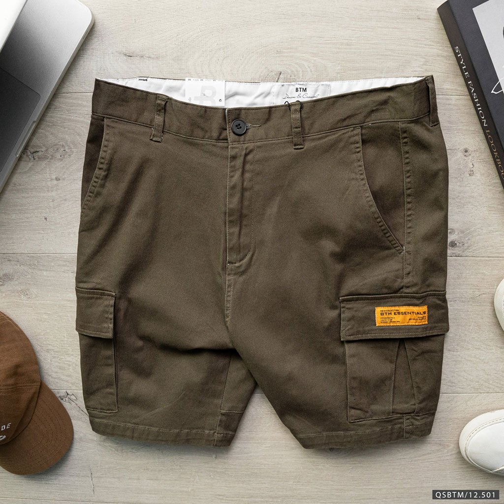 Quần short BTM cargo kaki dáng slimfit