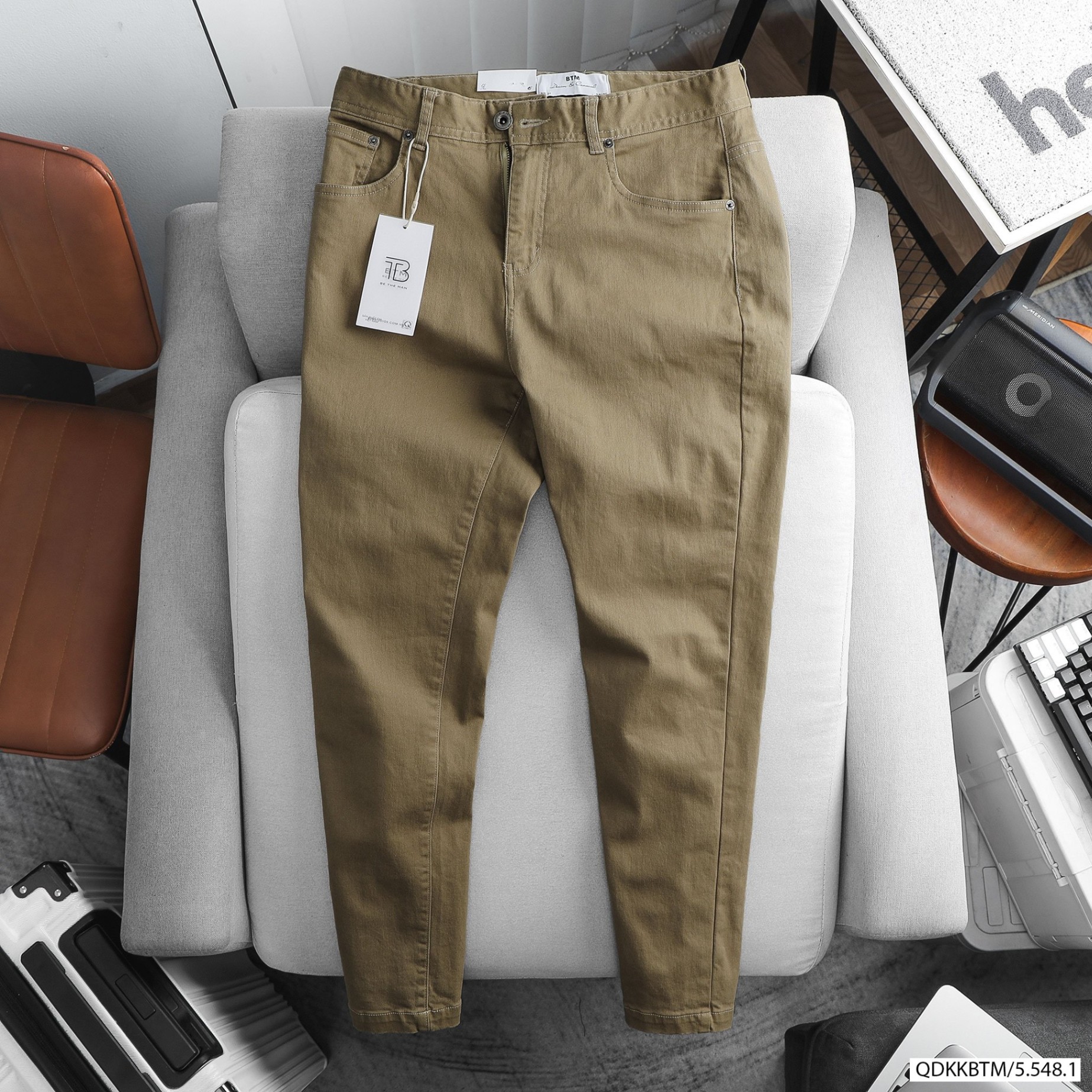 BTM five pocket khaki jeans