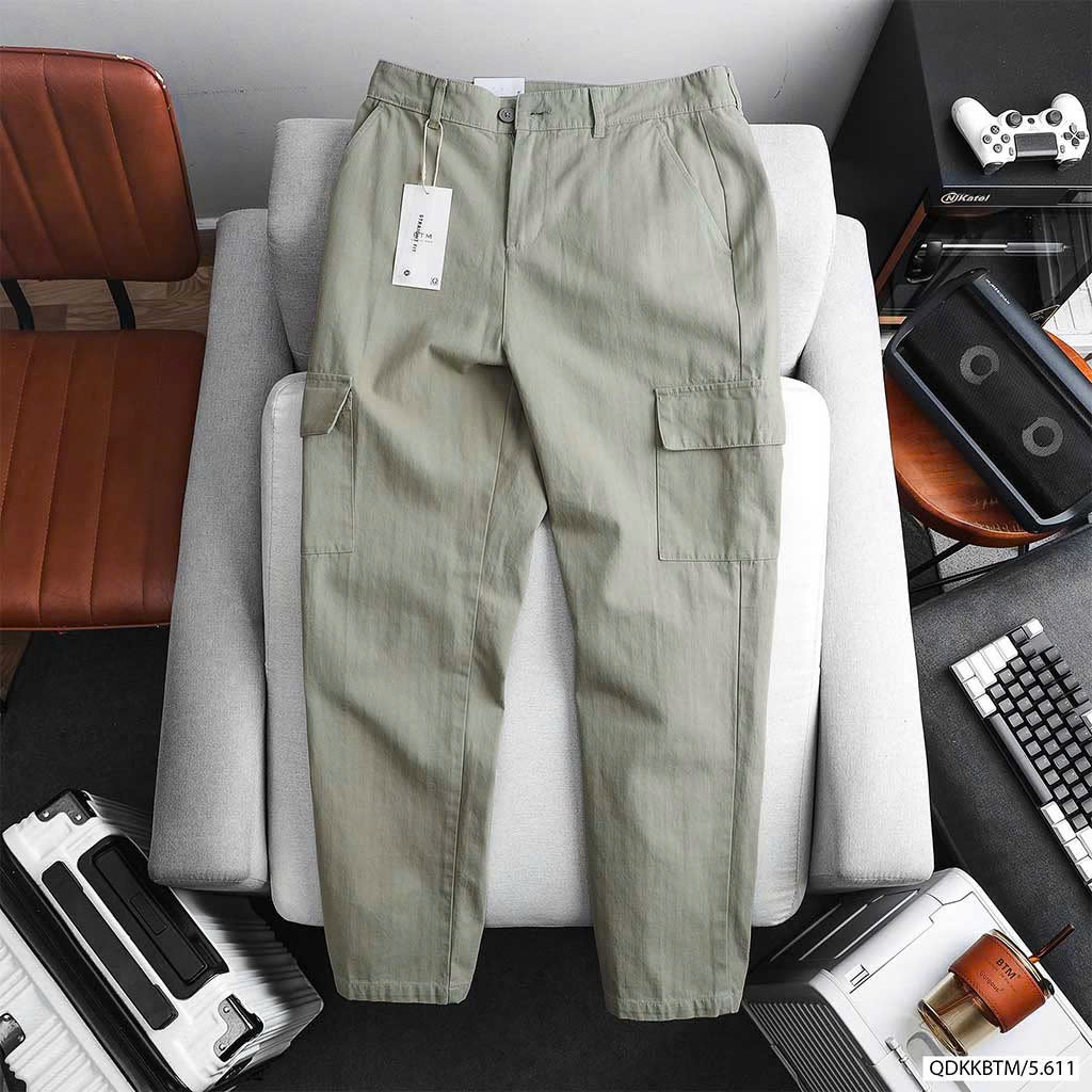 Quần khaki BTM Wide-Leg cargo khaki pants - straight fit