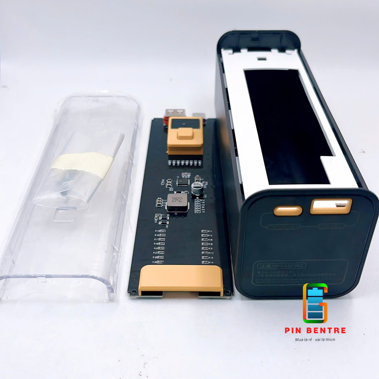 Box Sạc Dự Phòng Trong Suốt 22.5W Sử Dụng 8 Pin 21700