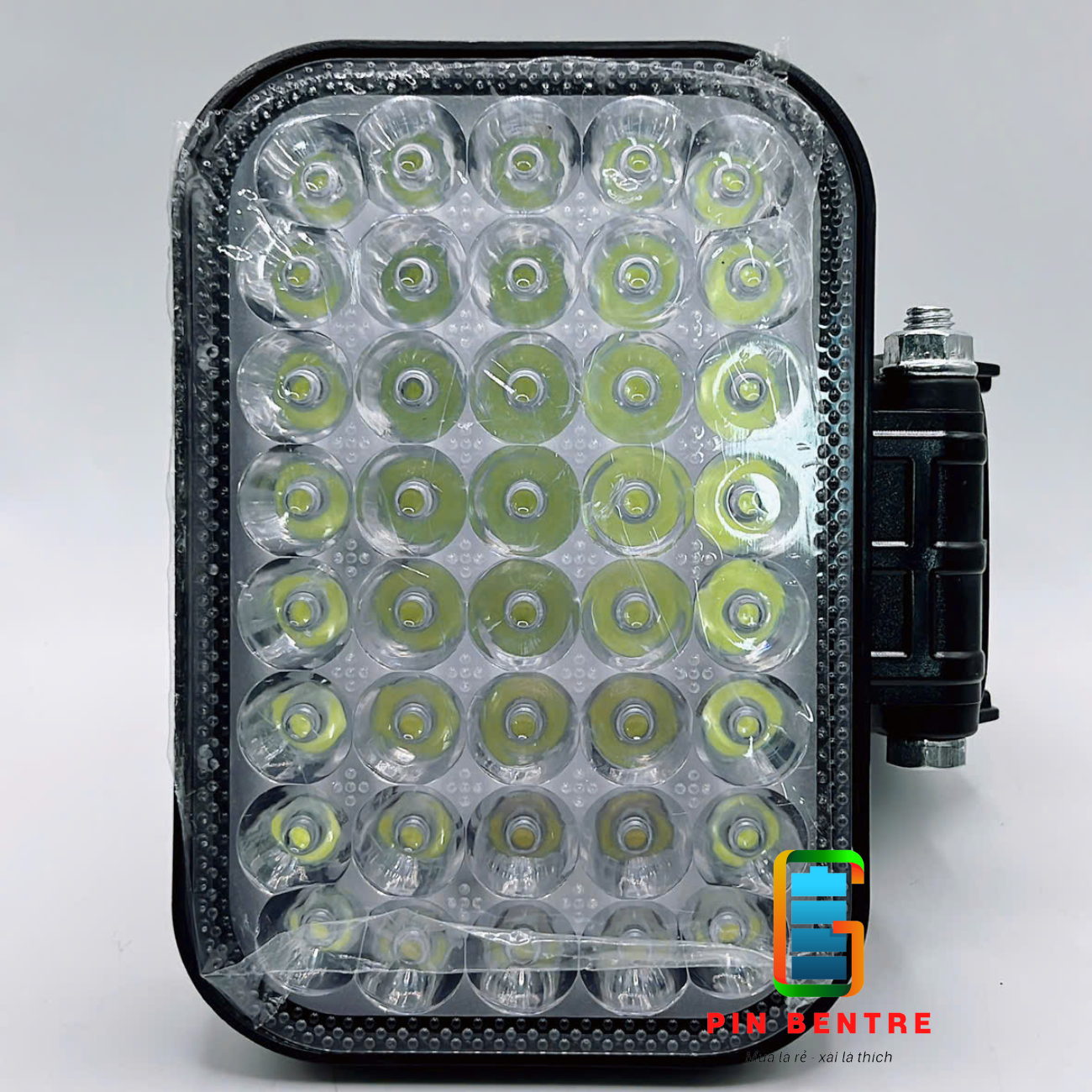 Đèn Led cầm tay di động dùng Pin chân Makita kèm 2 Cổng USB