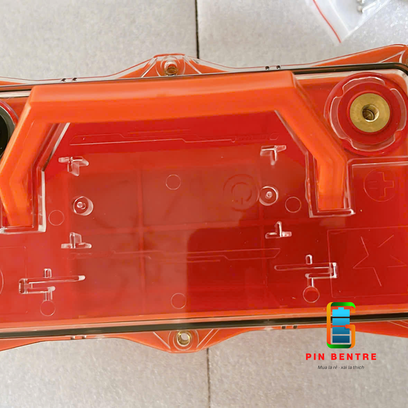 Vỏ bình chứa Pin 12V - 30Ah Pin Lithium kèm cọc Bình có Báo Vol ( Ko Có Pin ) [PBT247]