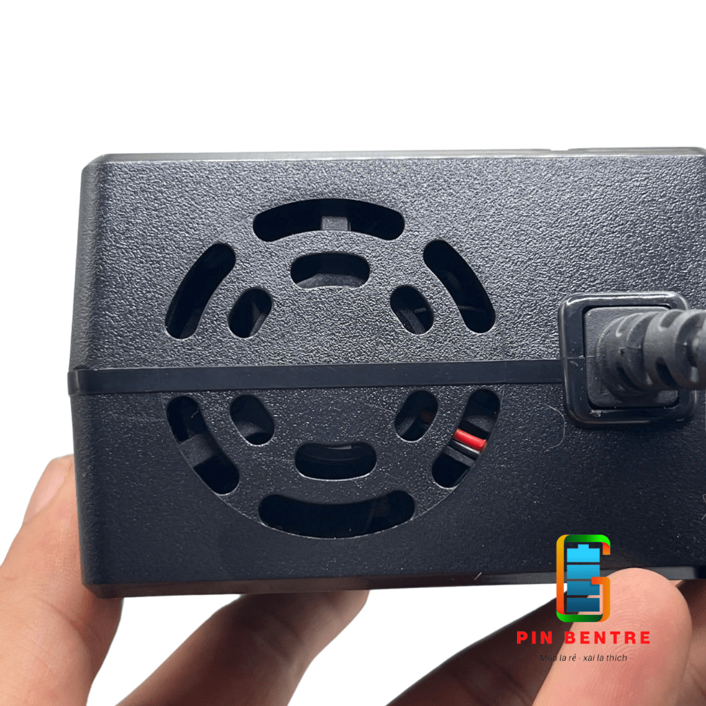 Sạc 87.6V - 5A / 8A dành cho Pin Sắt hệ 24S công suất cao 72V/87.6V Có Quạt