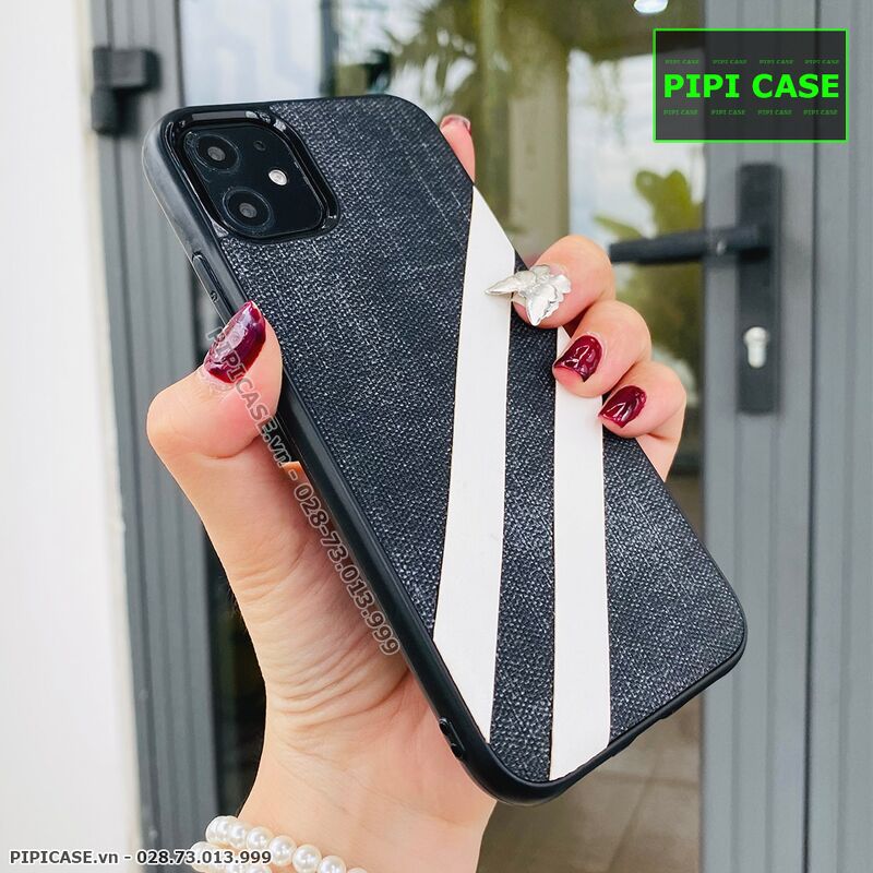 Ốp Lưng iPhone 11 - Spider Man - Đen