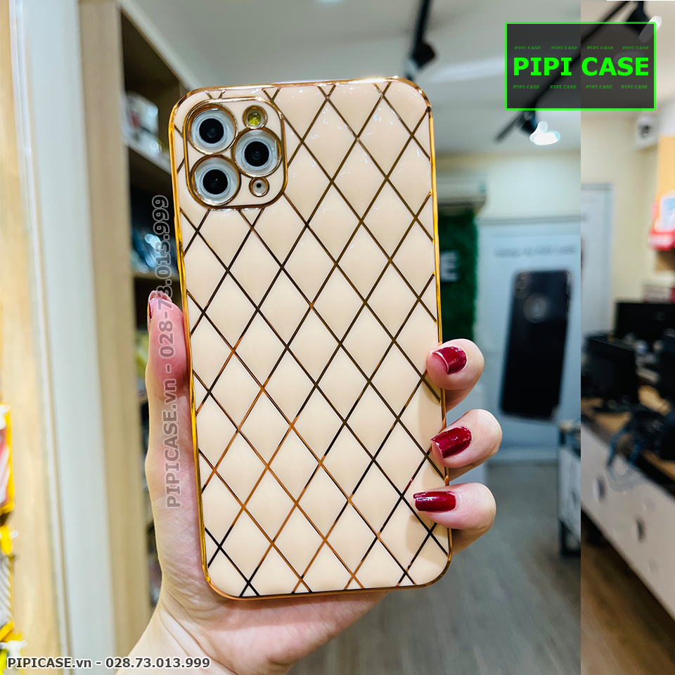 Ốp Lưng iPhone 11 Pro Max - Fashion - Vàng