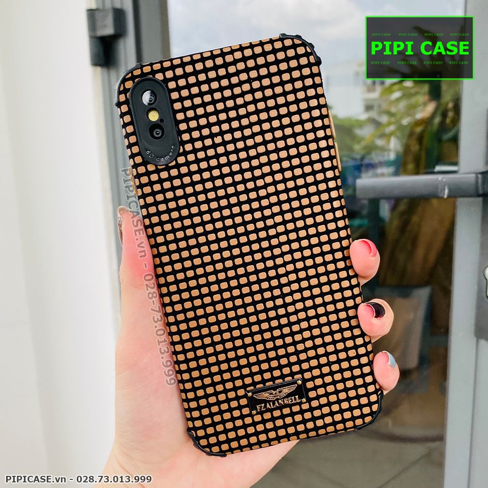 Ốp Lưng iPhone X / XS - Robin Hood - Vàng