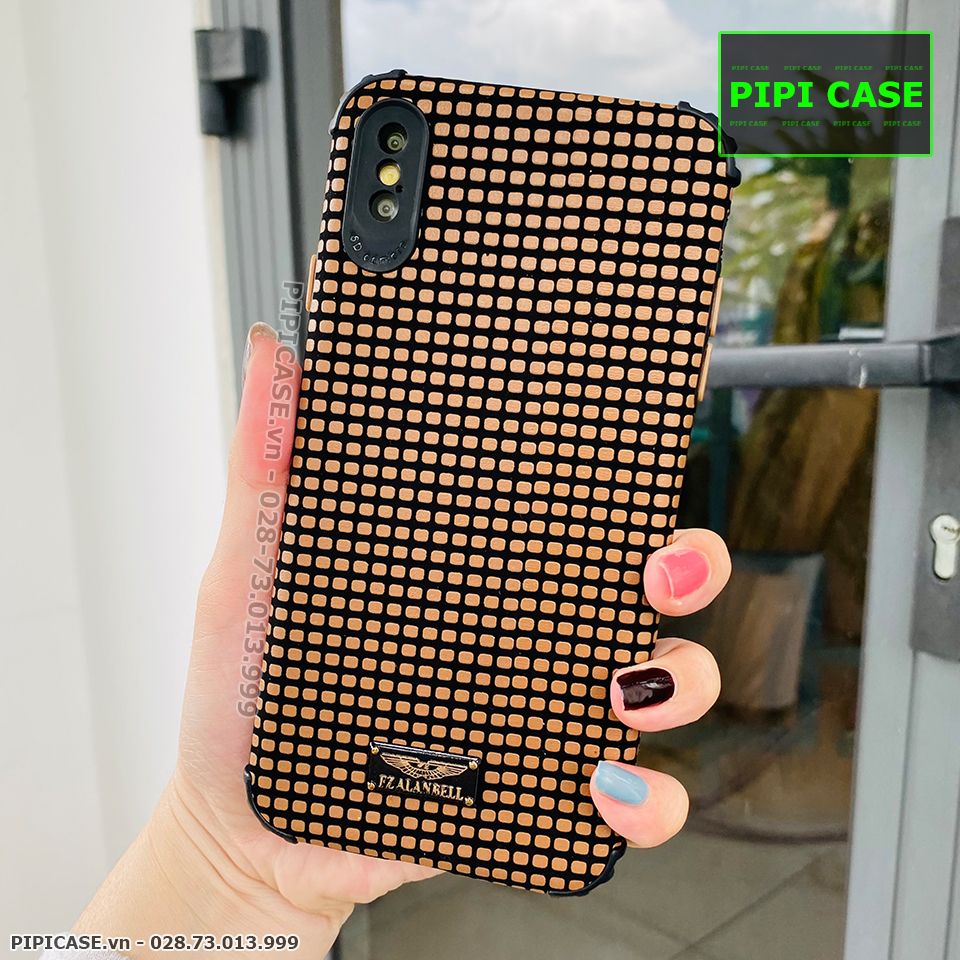 Ốp Lưng iPhone X / XS - Robin Hood - Vàng