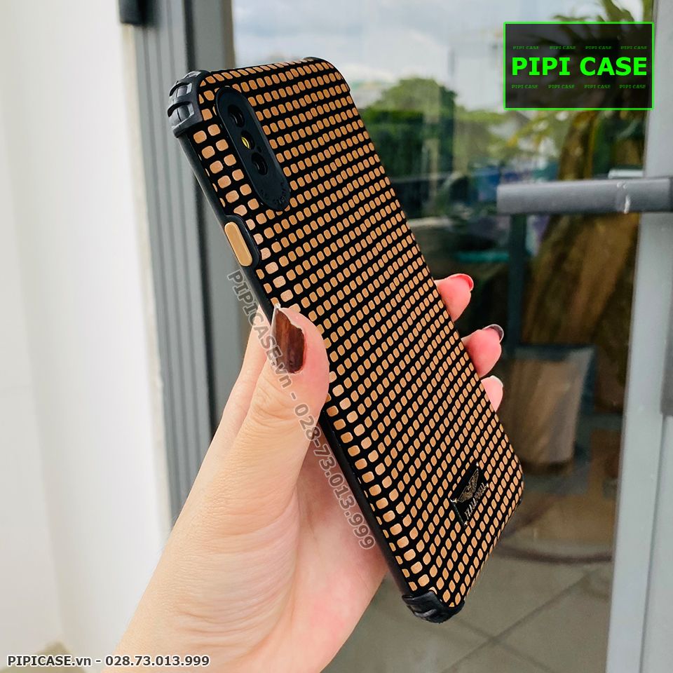 Ốp Lưng iPhone X / XS - Robin Hood - Vàng