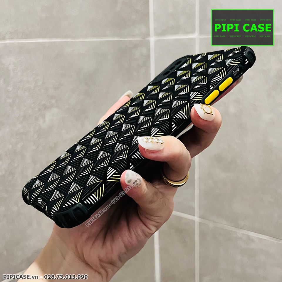 Ốp Lưng iPhone X / XS - Captain - Vàng