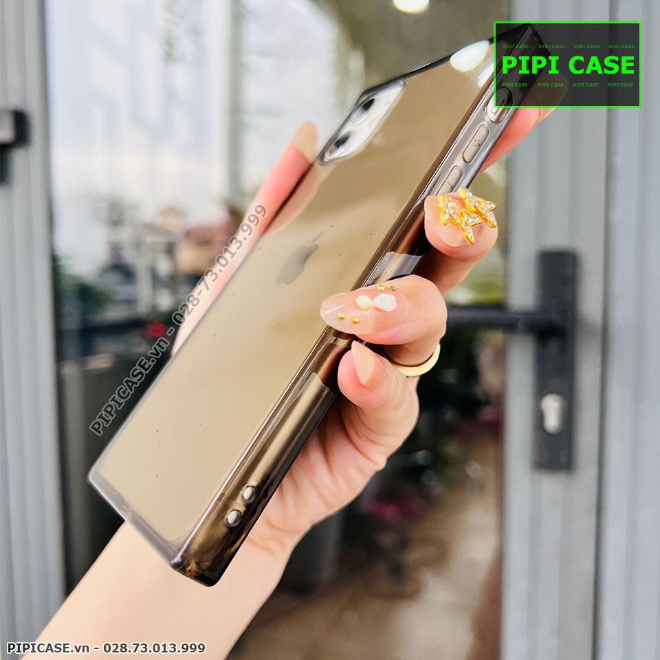 Ốp Lưng iPhone 11 - Layla - Đen