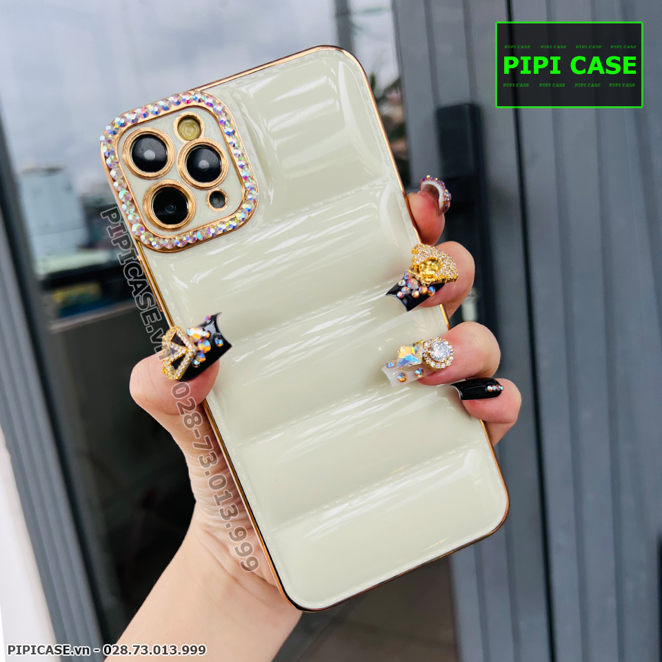 Ốp Lưng iPhone 11 Pro Max - Yumi - Kem