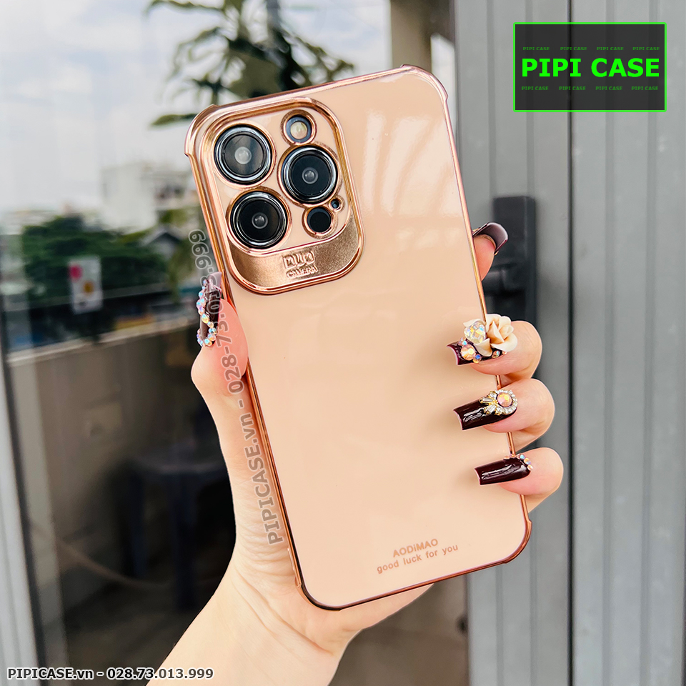 Ốp Lưng iPhone 14 Pro - Luxury - Vàng