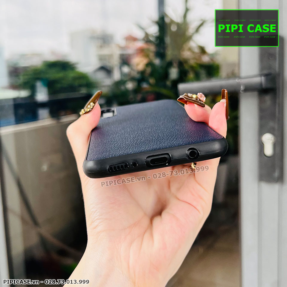 Ốp Lưng Samsung A70 - Robert - Xanh Đen