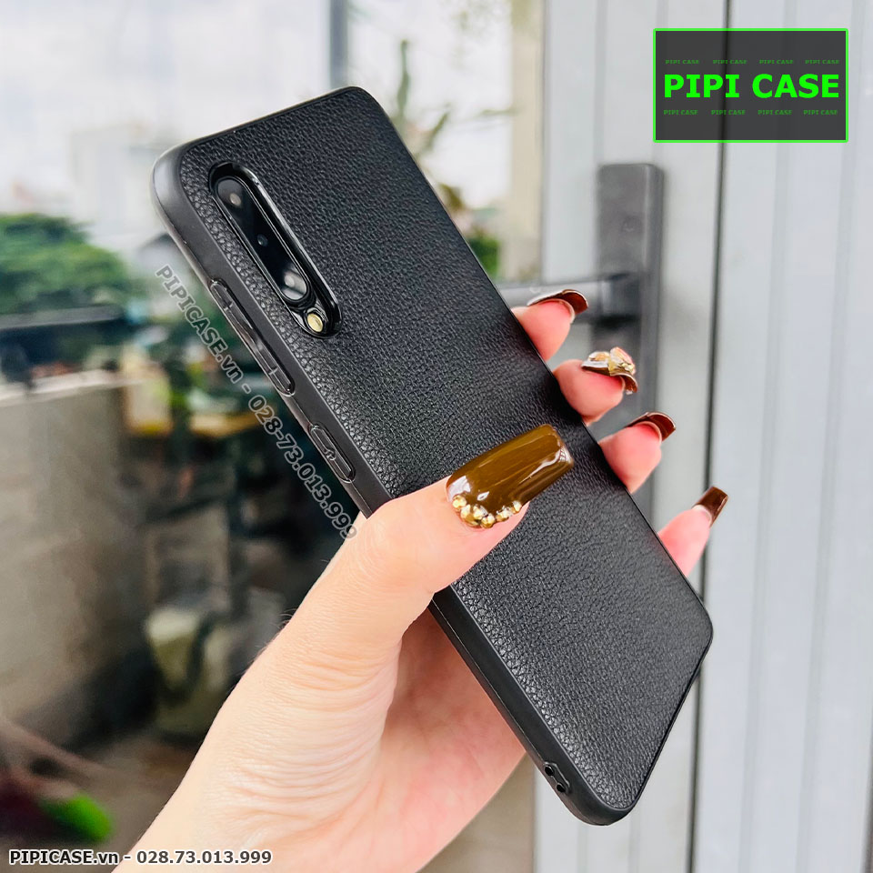 Ốp Lưng Samsung A70 - Robert - Đen