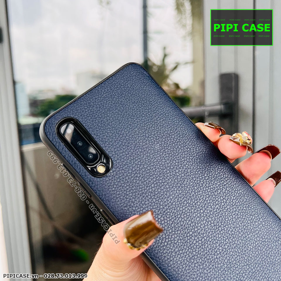 Ốp Lưng Samsung A70 - Robert - Xanh Đen