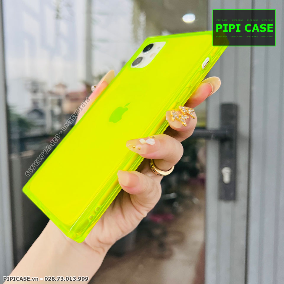 Ốp Lưng iPhone 12 - Layla - Vàng Dạ Quang