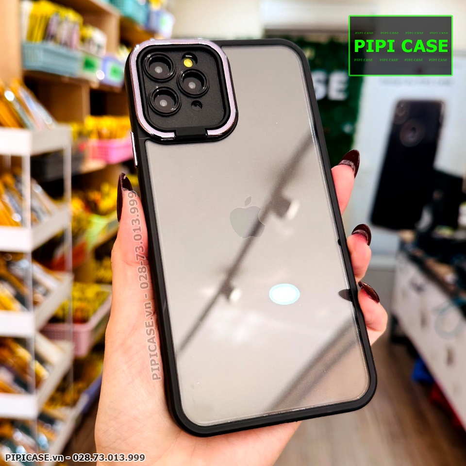 Ốp Lưng iPhone 11 Pro Max - Hot - Đen