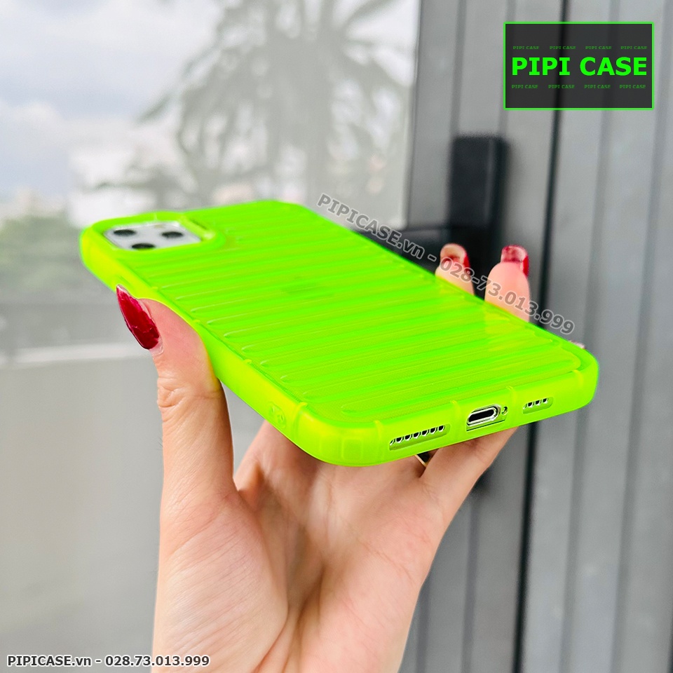 Ốp Lưng iPhone 11 Pro Max - Soon - Xanh Dạ Quang