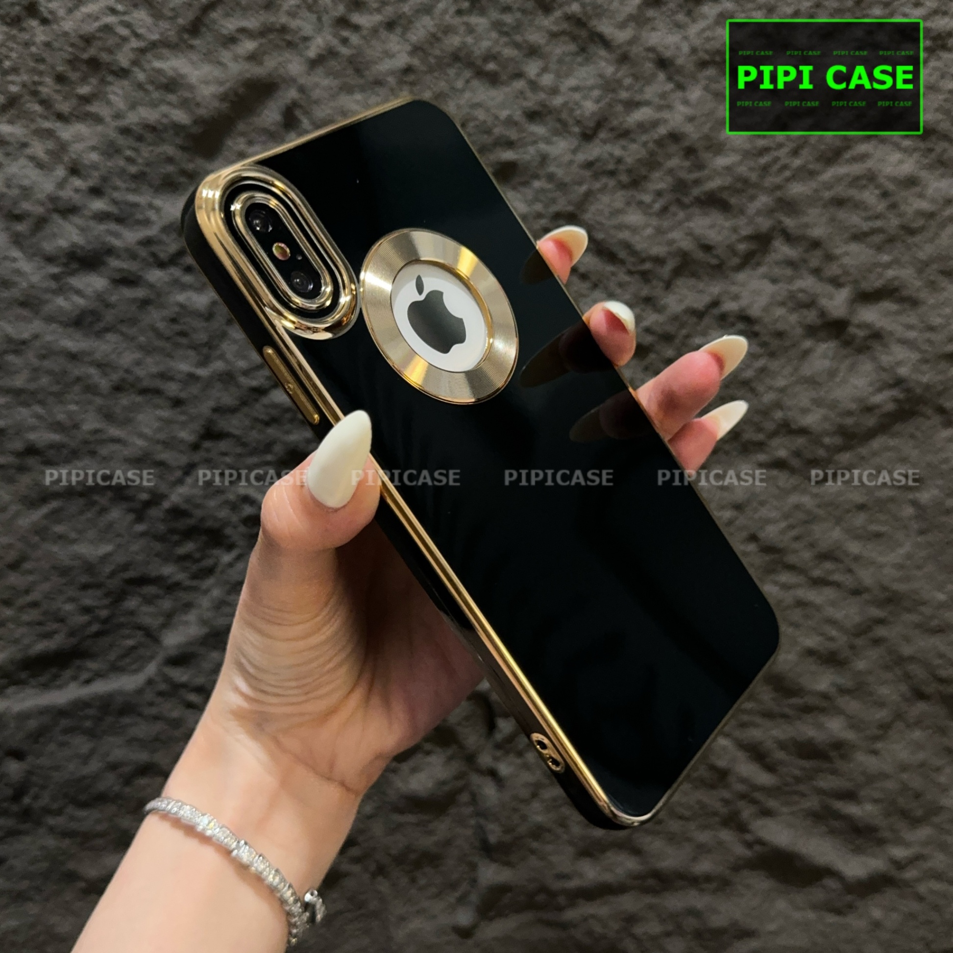 Ốp Lưng iPhone X / XS - Pandora - Đen
