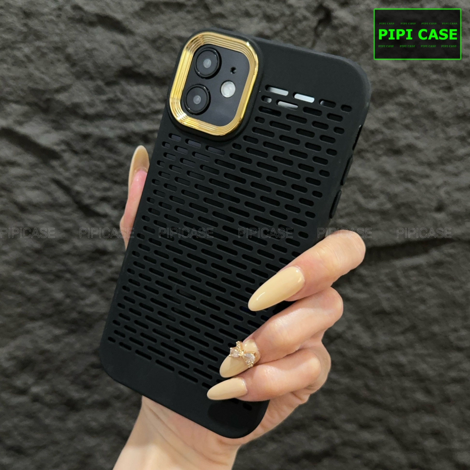 Ốp Lưng iPhone 12 - Chup - Đen