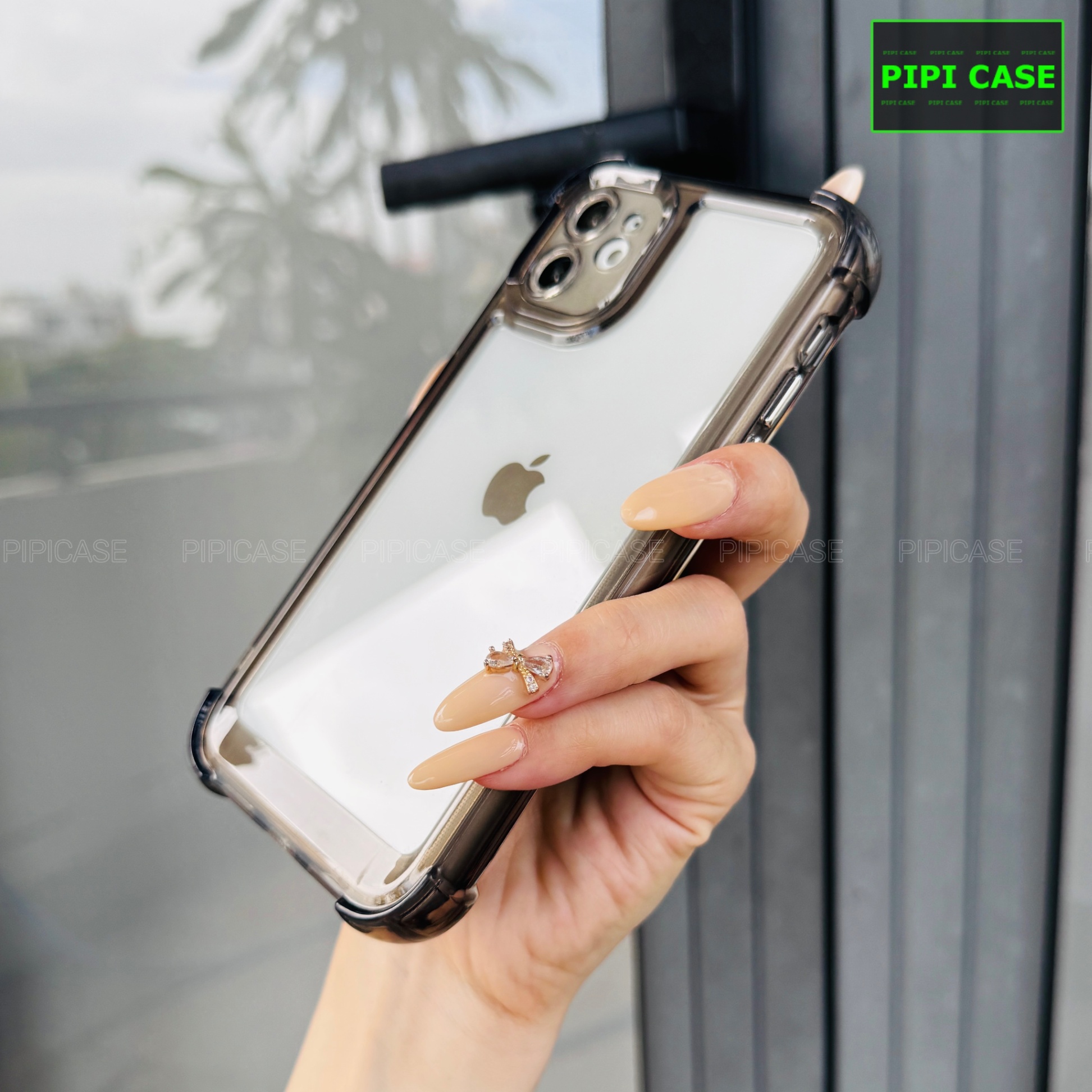 Ốp Lưng iPhone 12 - Heaven - Đen