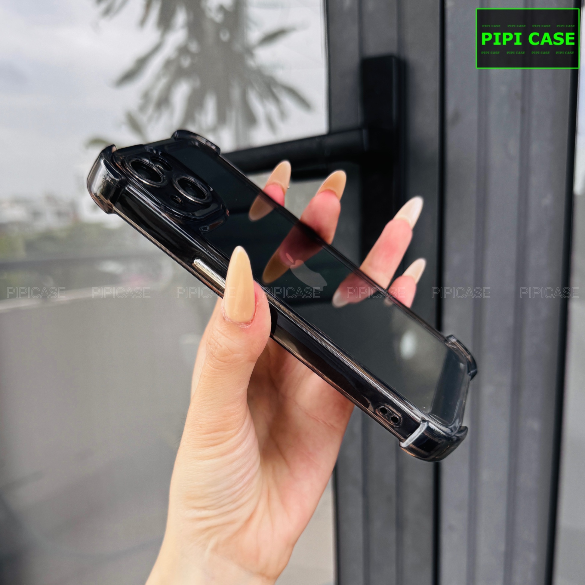 Ốp Lưng iPhone 13 - Heaven - Đen