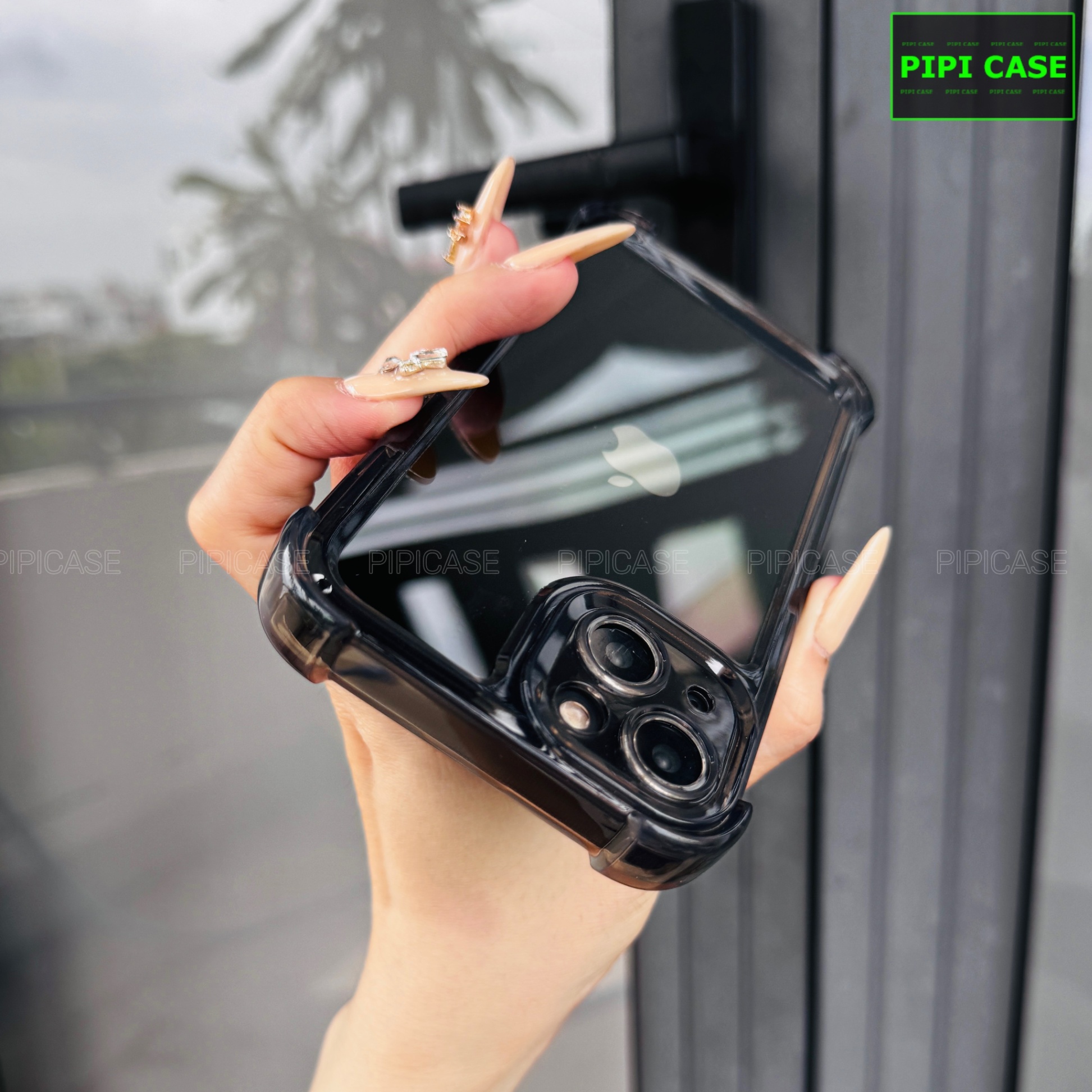 Ốp Lưng iPhone 13 - Heaven - Đen