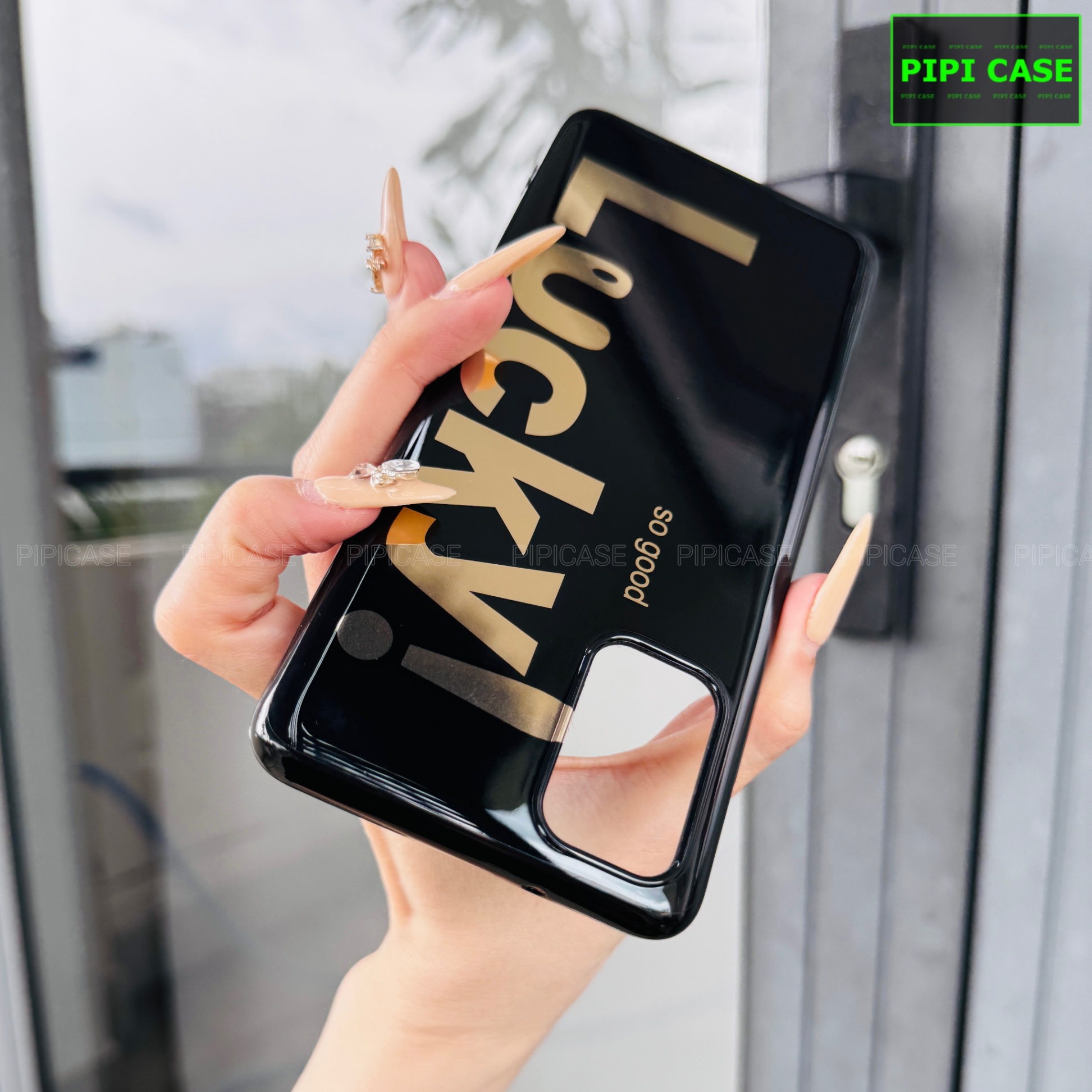 Ốp Lưng Samsung S20 5G - Lucky - Đen