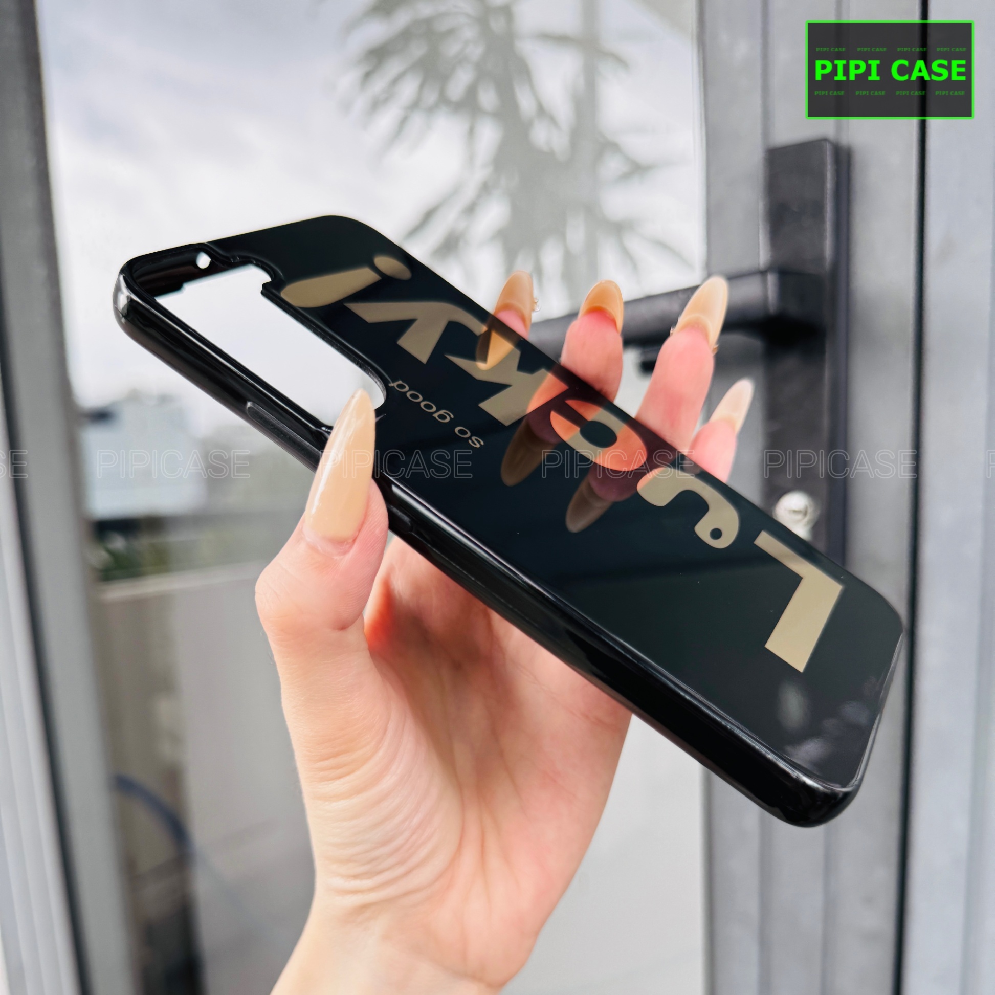 Ốp Lưng Samsung S22 Plus 5G - Lucky - Đen