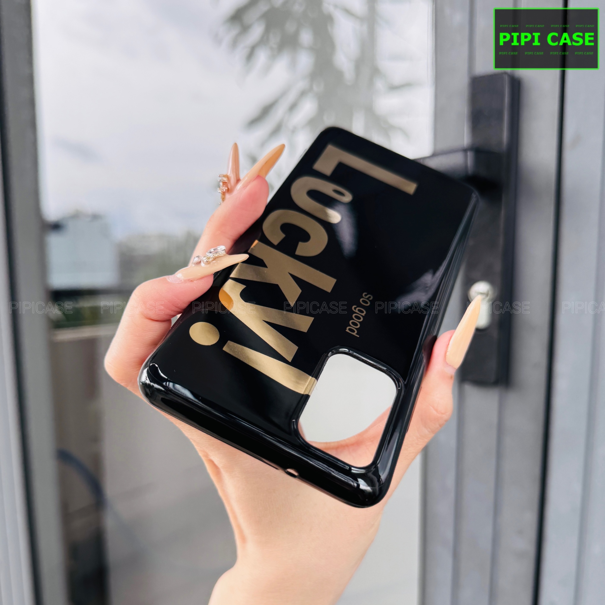 Ốp Lưng Samsung S20 5G - Lucky - Đen