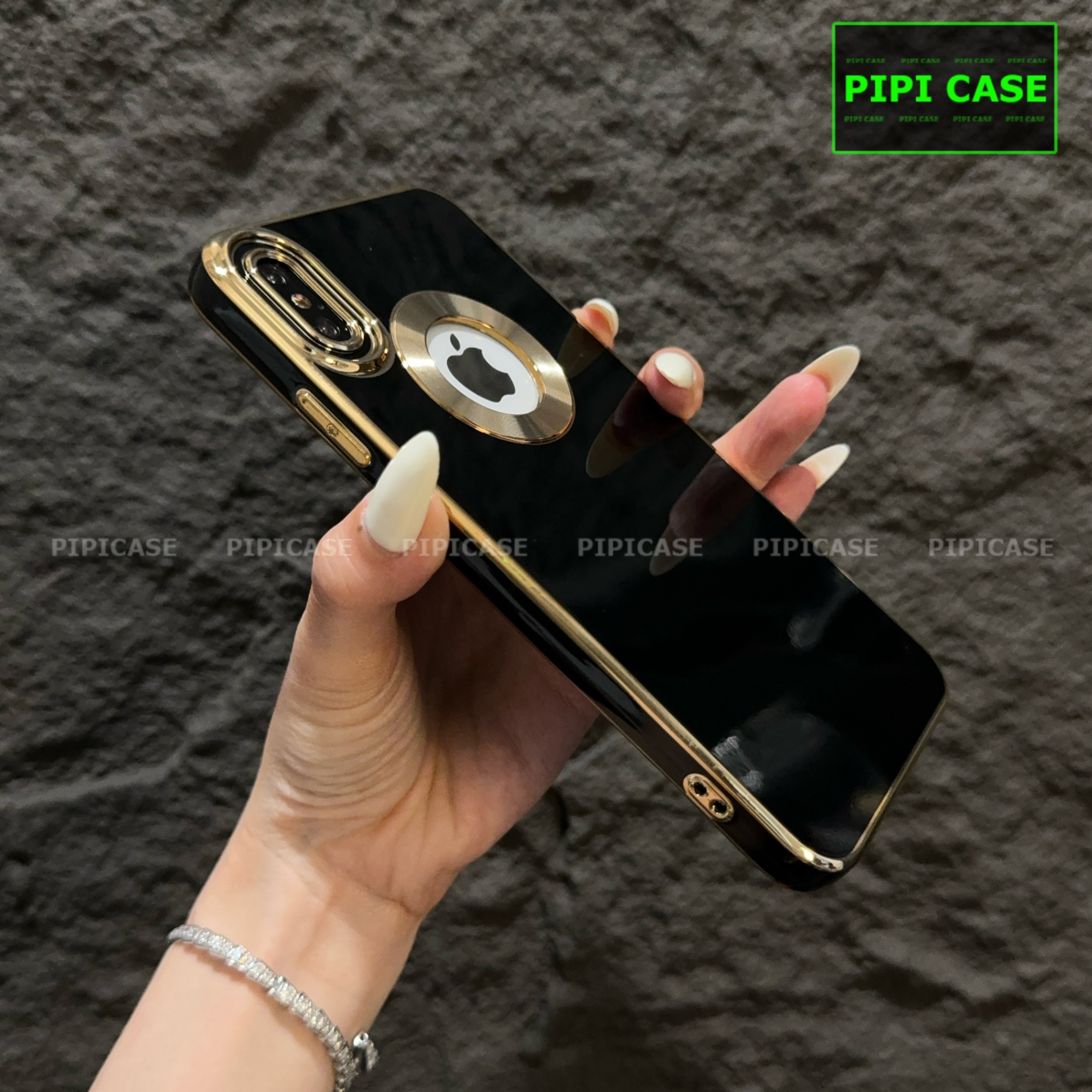 Ốp Lưng iPhone XS Max - Pandora - Đen