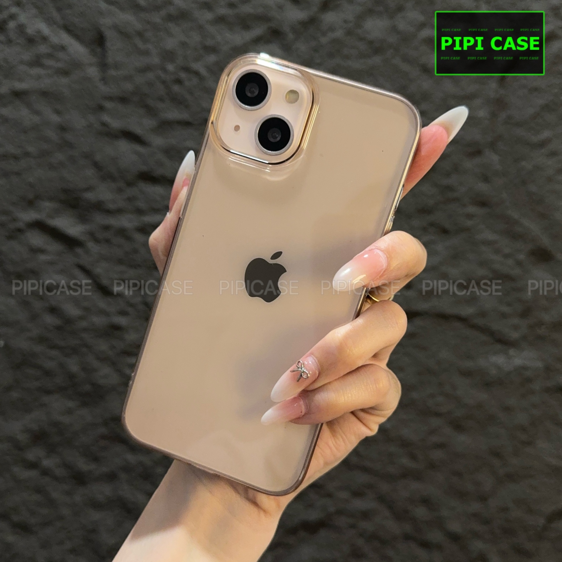 Ốp Lưng iPhone 15 Plus - Vic - Hồng