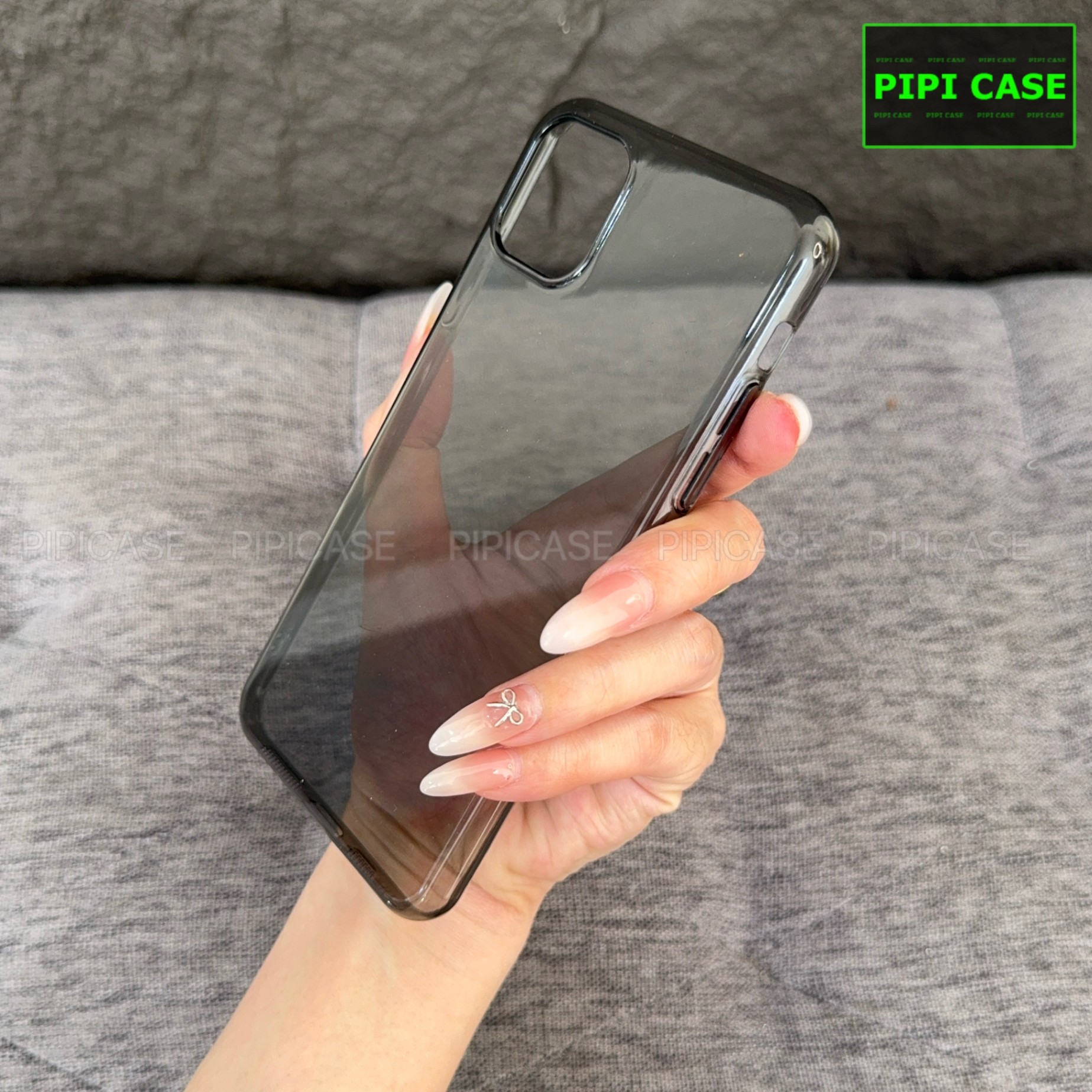 Ốp Lưng iPhone 11 Pro Max - Vic - Đen