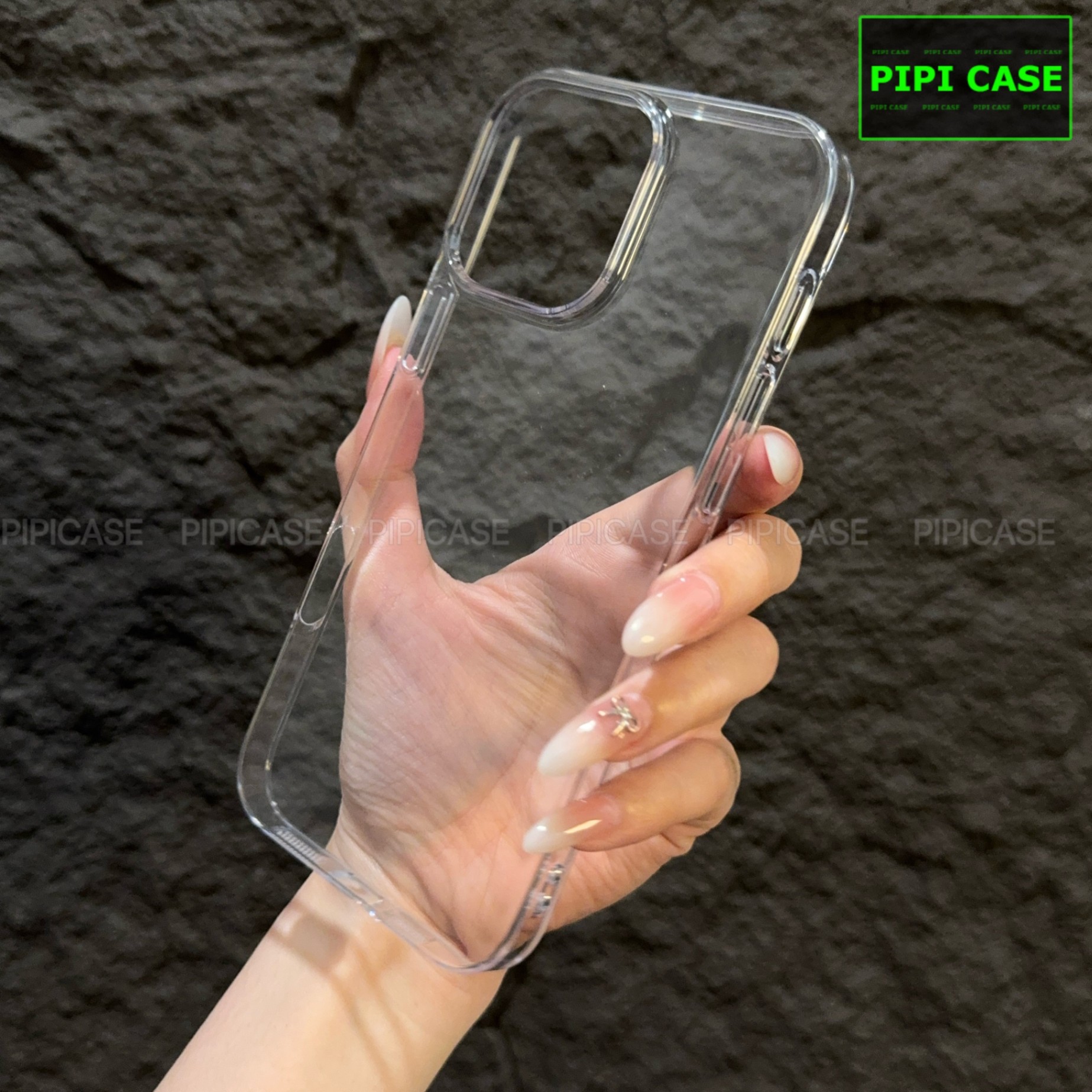Ốp Lưng iPhone 16 Pro Max - Vic - Trắng