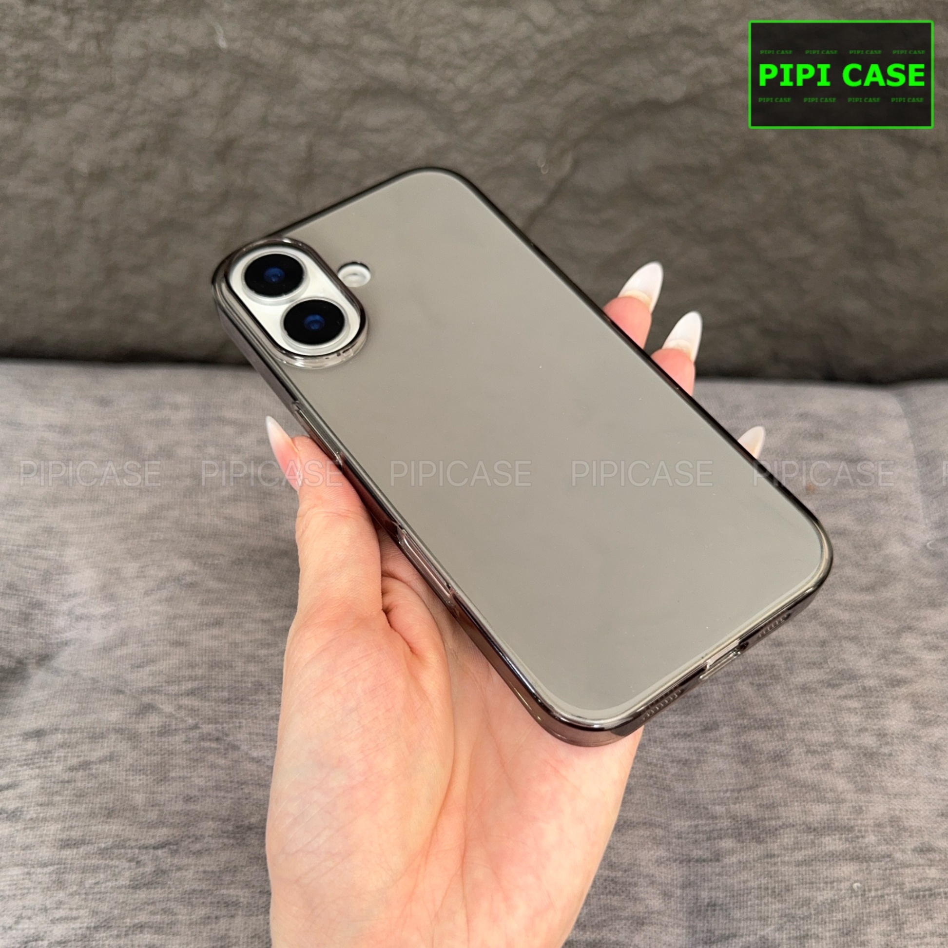 Ốp Lưng iPhone 16 - Vic - Đen