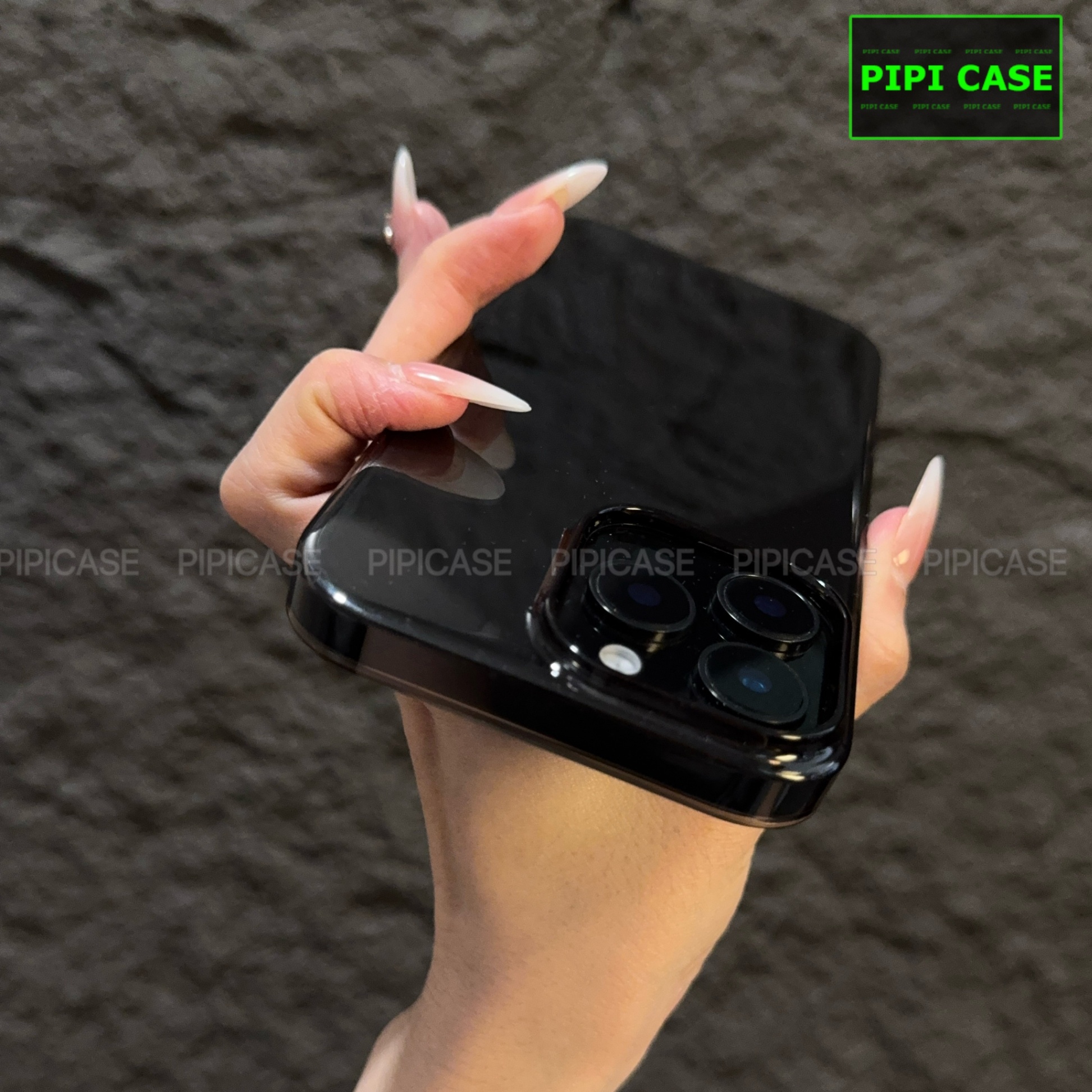 Ốp Lưng iPhone 14 Pro Max - Vic - Đen