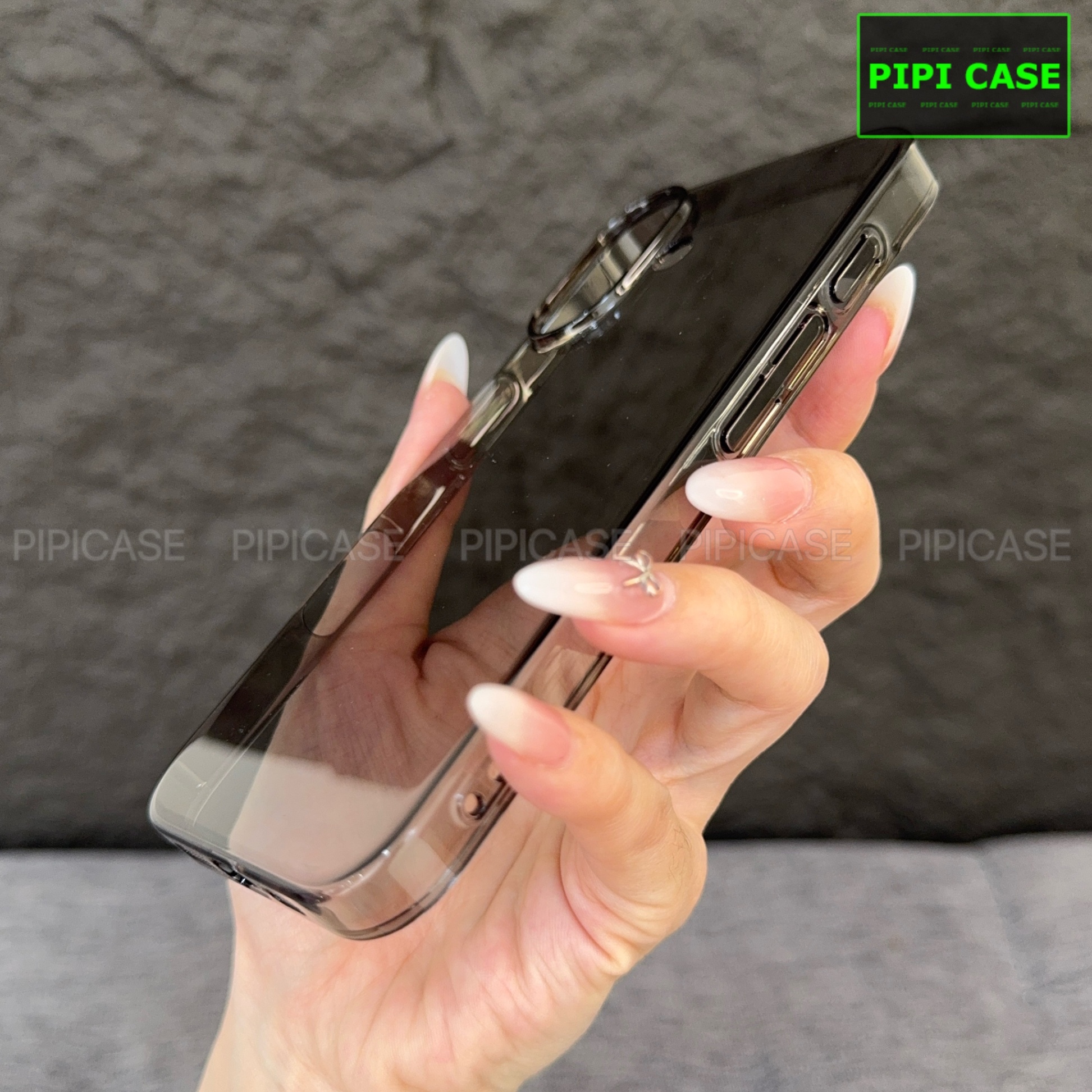 Ốp Lưng iPhone 16 - Vic - Đen