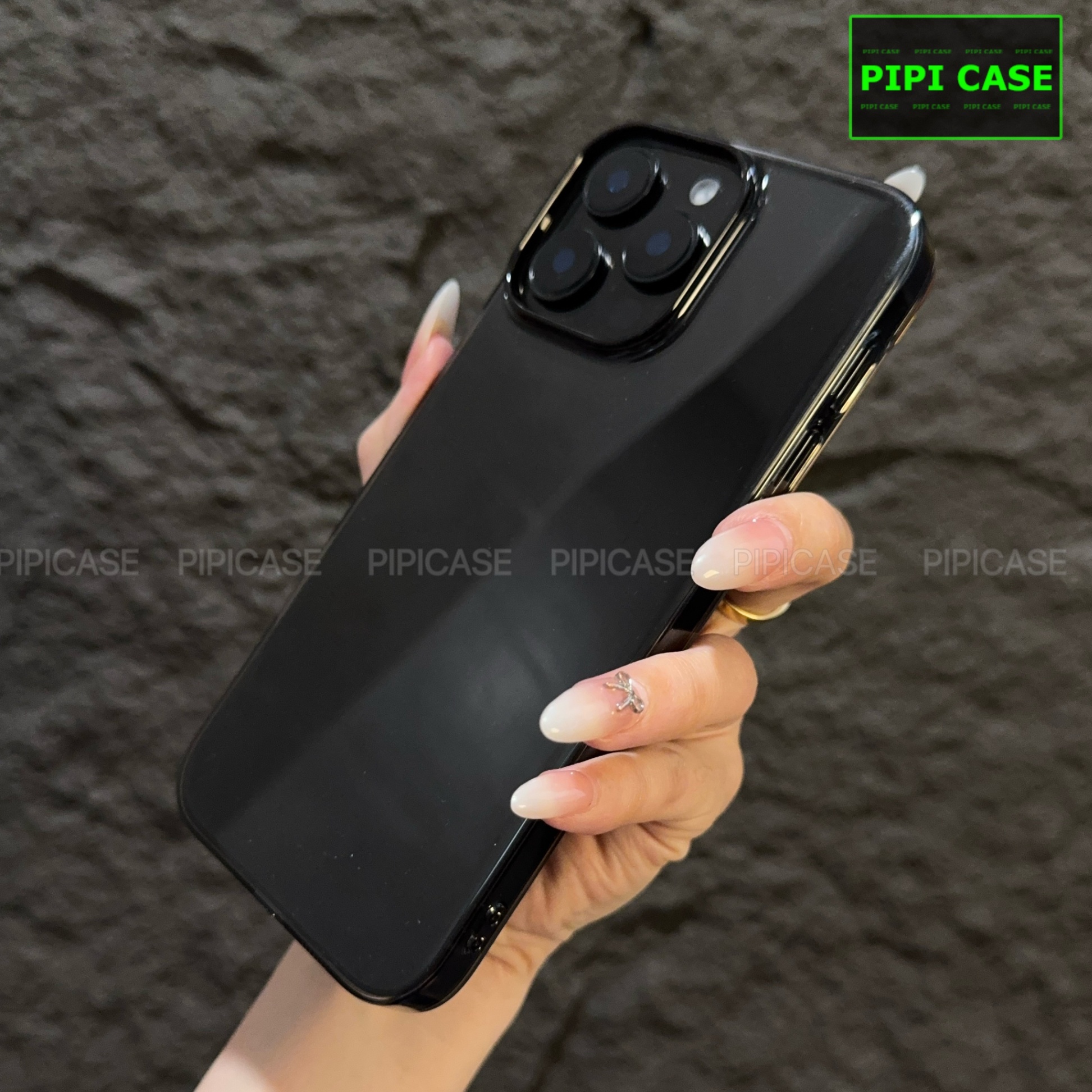 Ốp Lưng iPhone 14 Pro Max - Vic - Đen